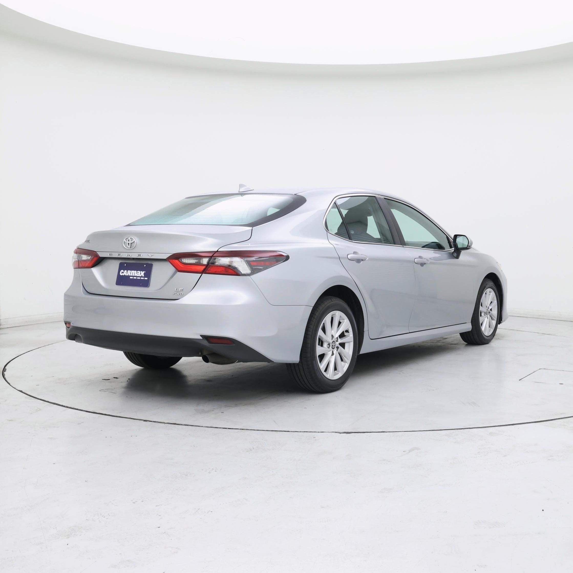 Thumbnail: 2024 Toyota Camry - 8