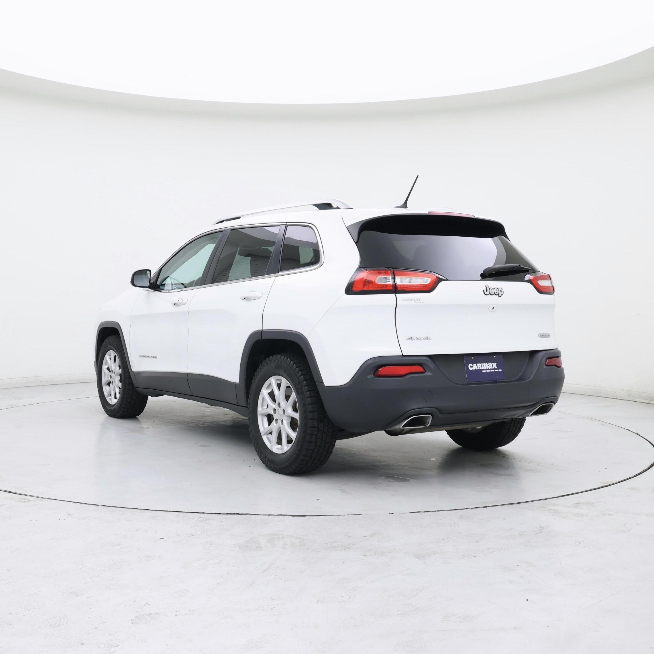 Thumbnail: 2015 Jeep Cherokee - 2