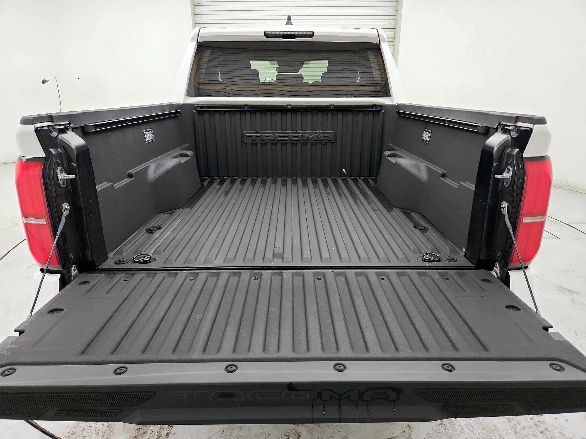 Thumbnail: 2024 Toyota Tacoma - 20