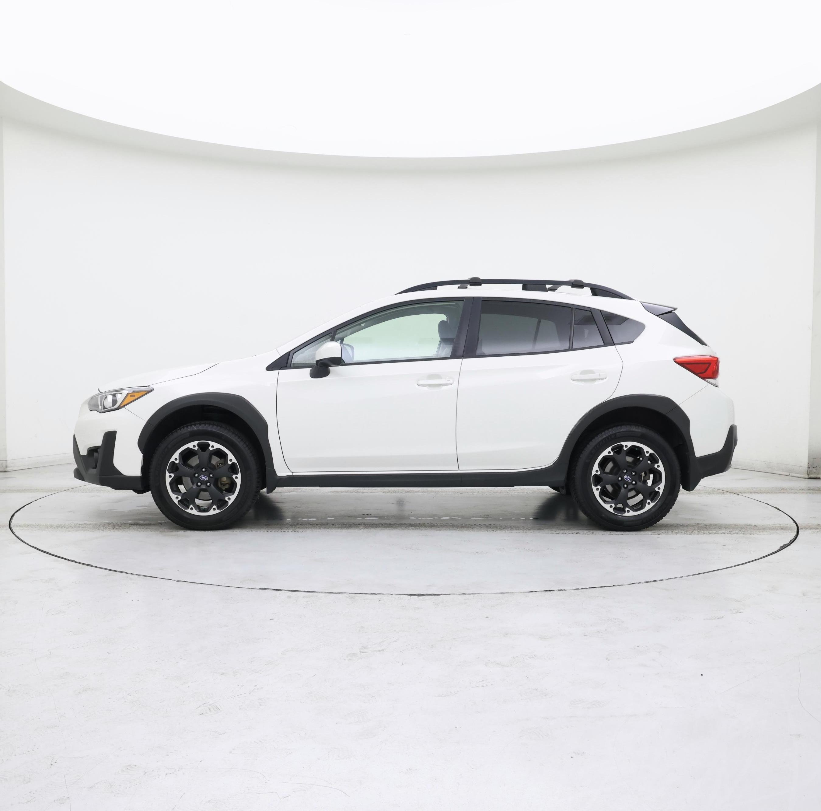 Thumbnail: 2022 Subaru Crosstrek - 3