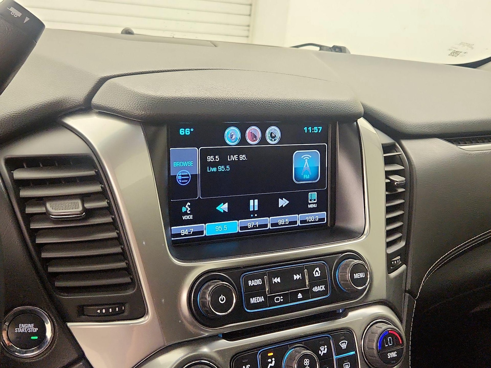 2015 Chevrolet Tahoe LTZ - Photo 17