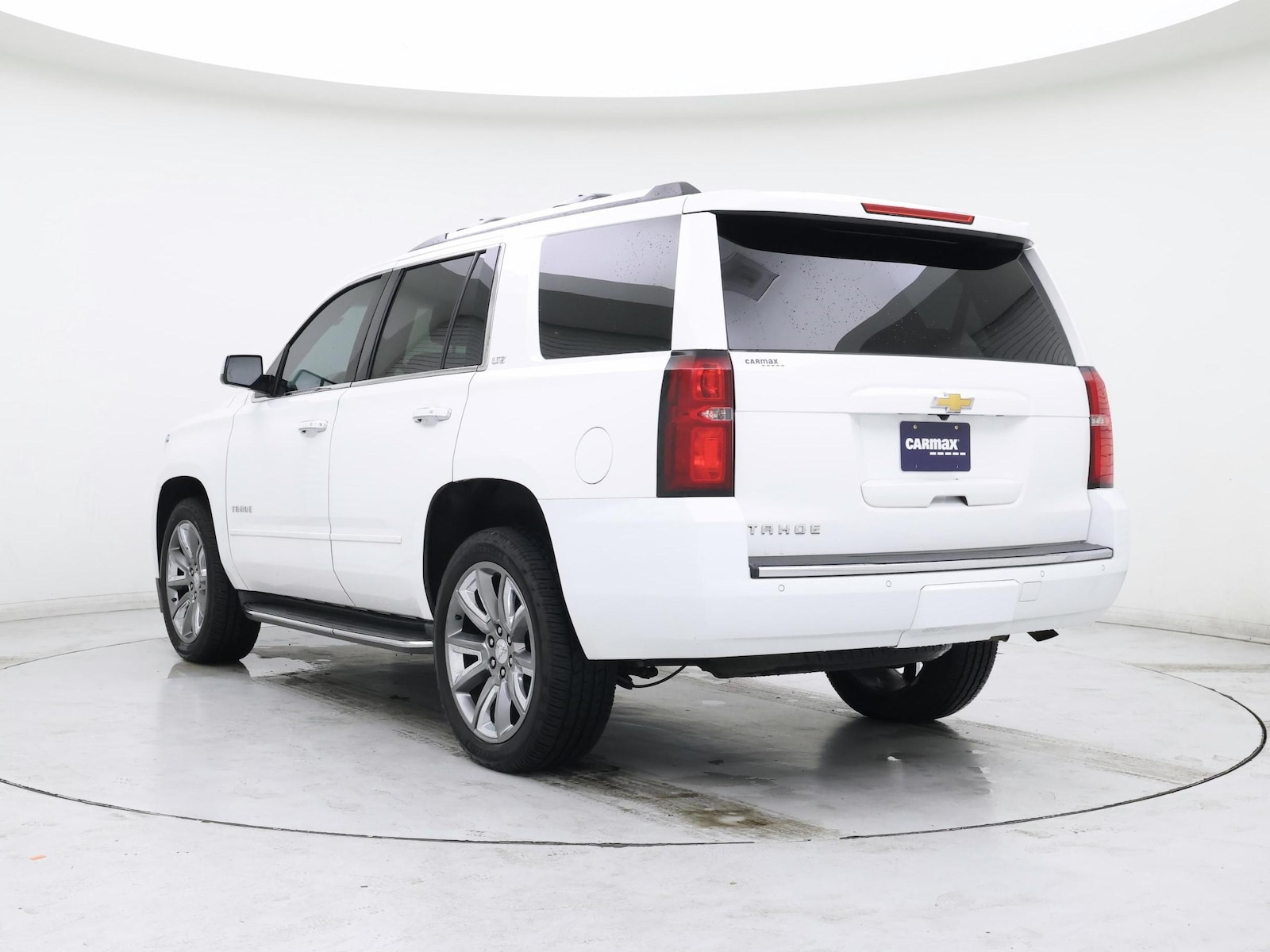 2015 Chevrolet Tahoe LTZ - Photo 3