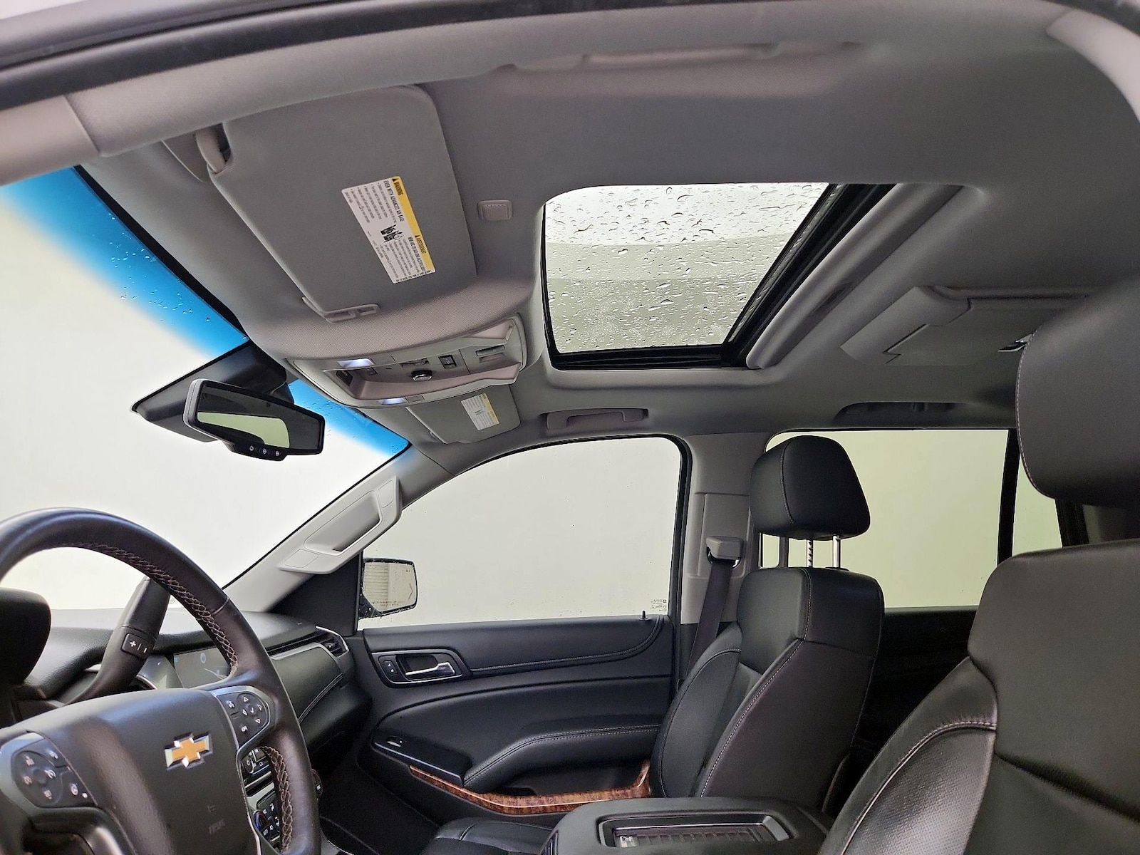 2015 Chevrolet Tahoe LTZ - Photo 21