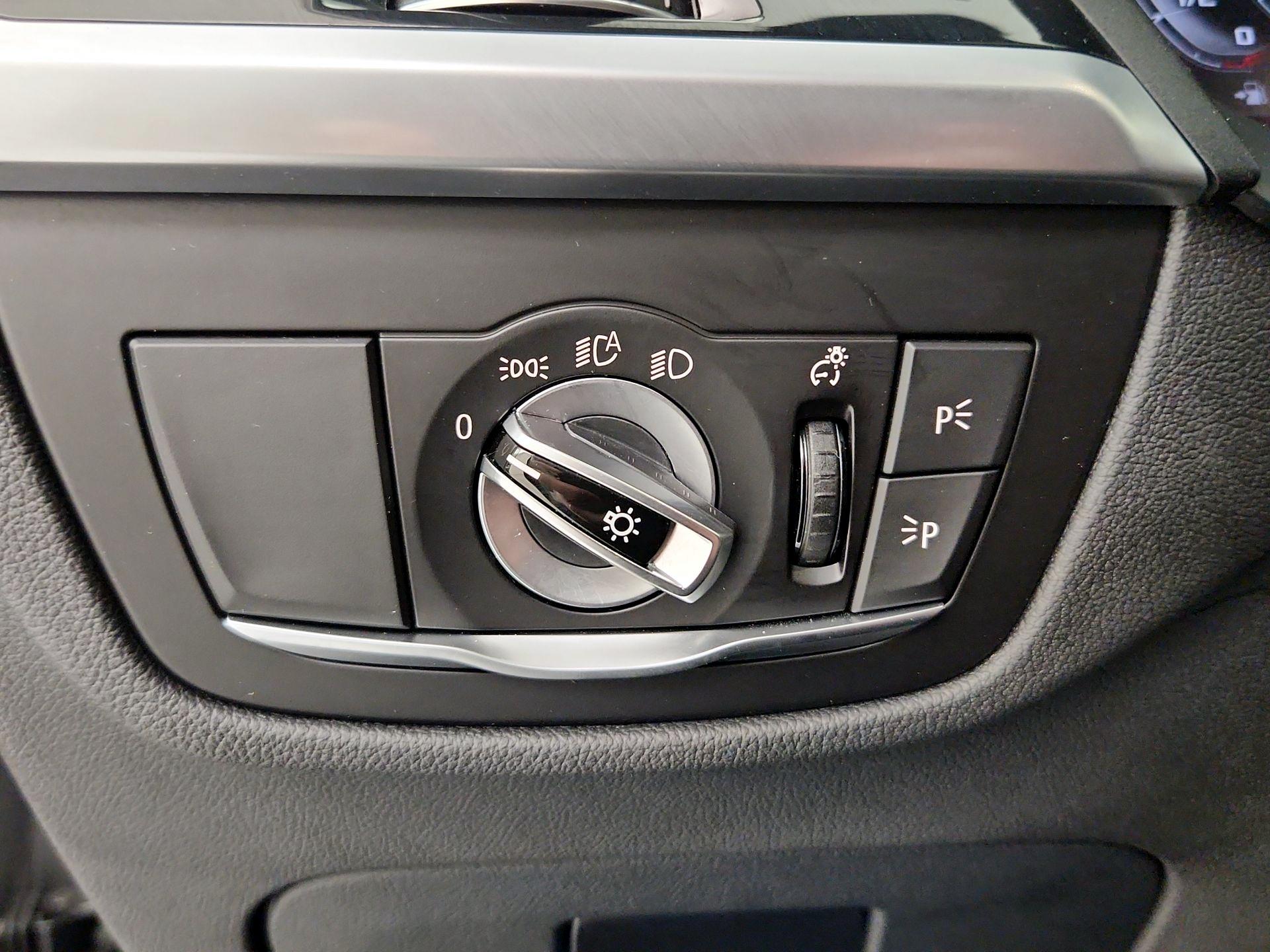 Thumbnail: 2021 BMW X3 - 13