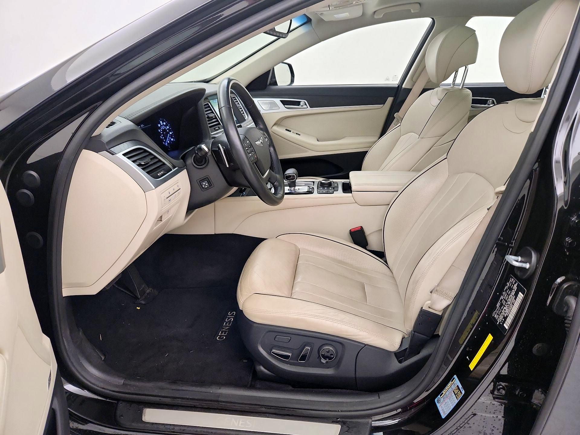 Thumbnail: 2018 Genesis G80 - 11