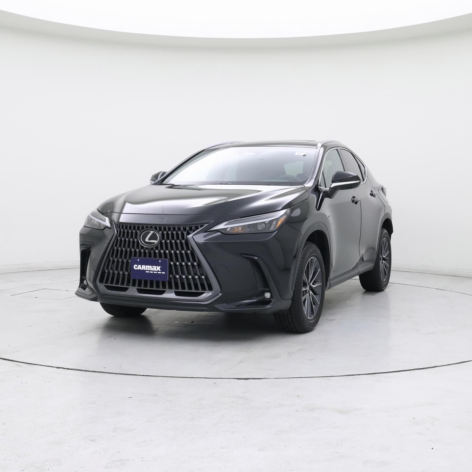 Thumbnail: 2025 Lexus NX - 4