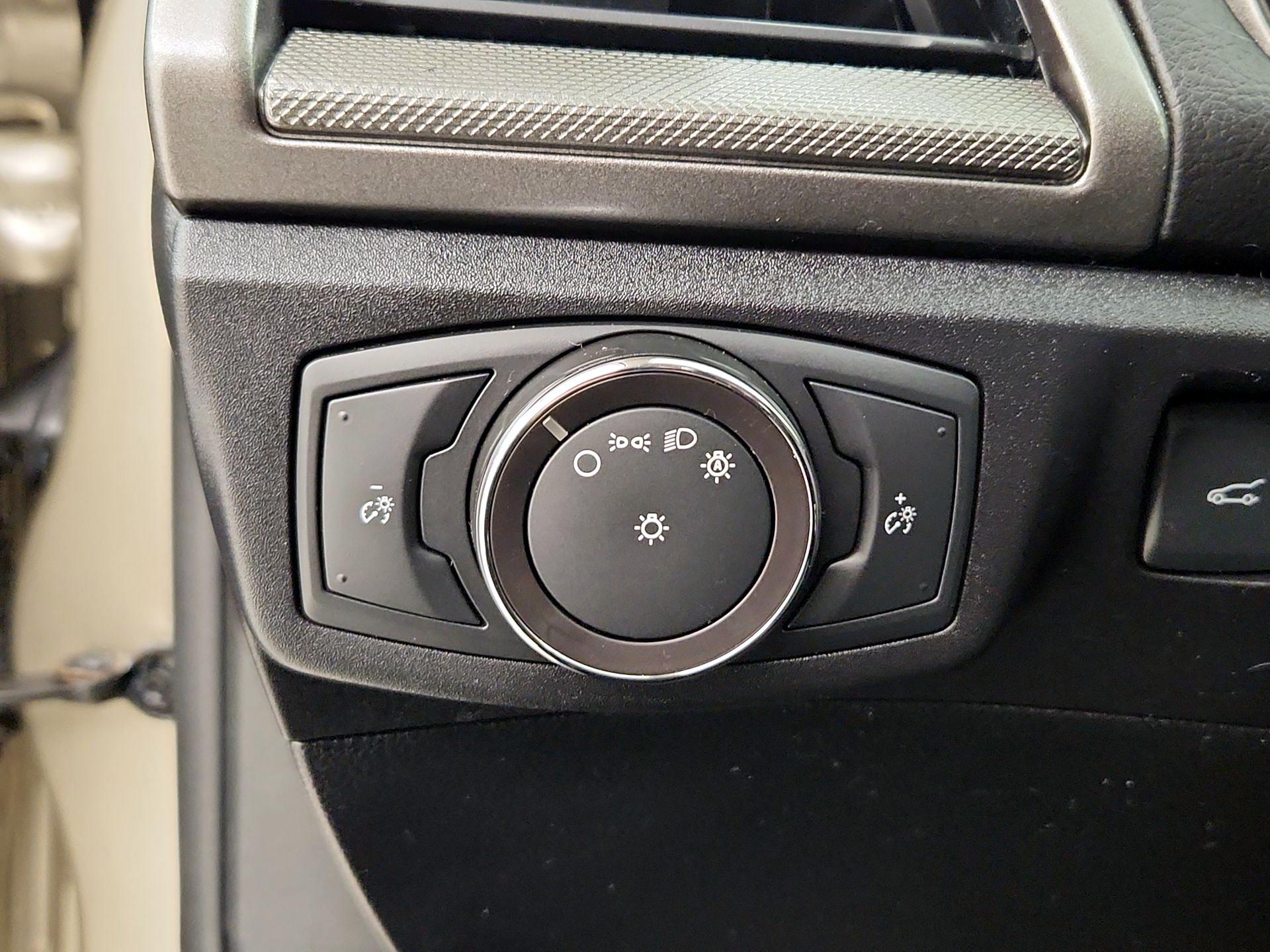 Thumbnail: 2018 Ford Fusion - 13