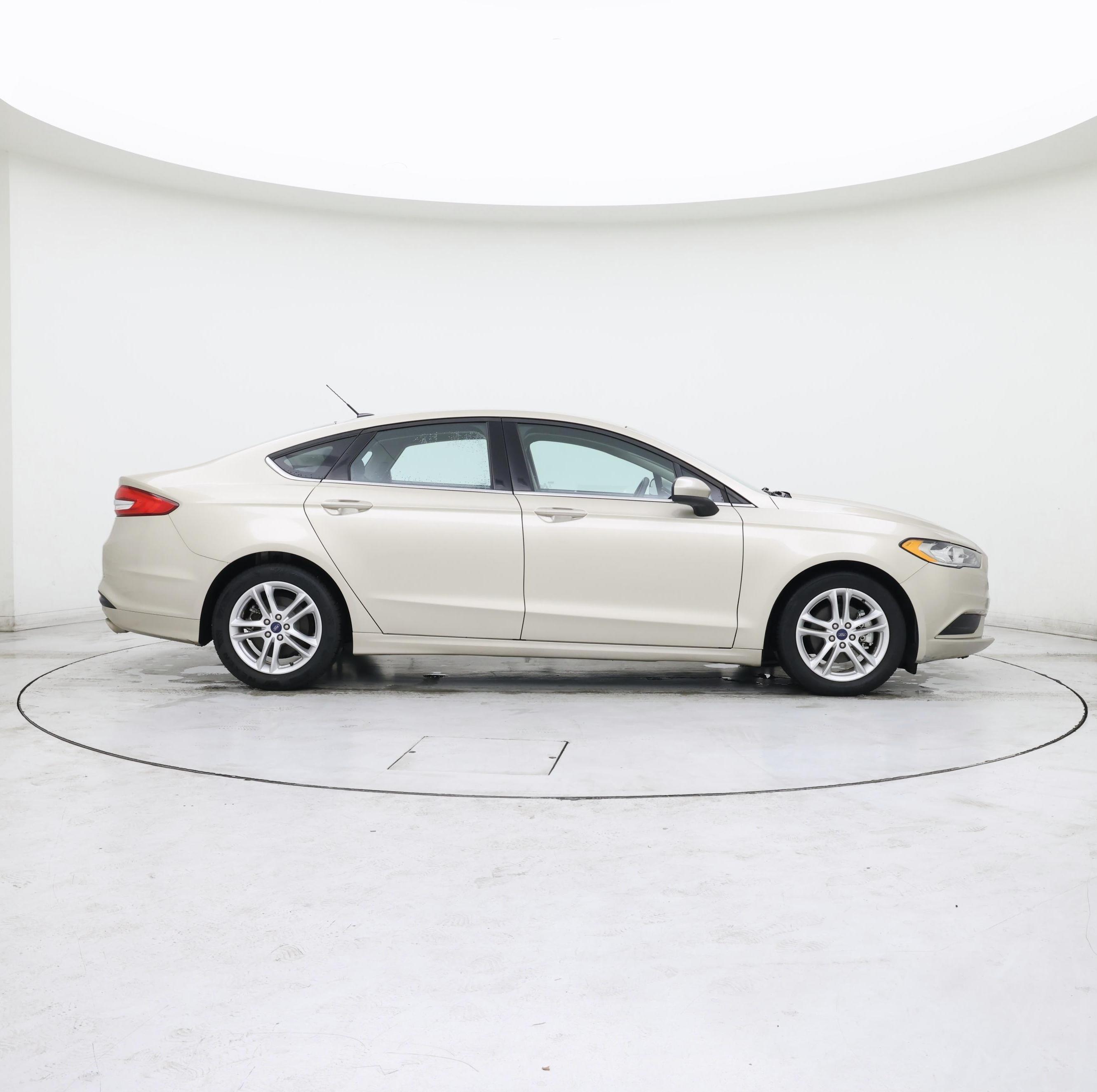 Thumbnail: 2018 Ford Fusion - 7