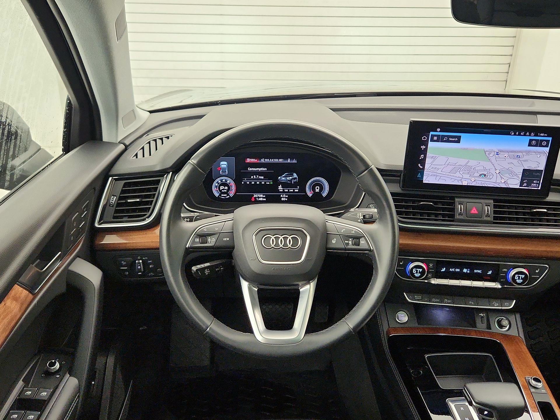 Thumbnail: 2023 Audi Q5 - 10