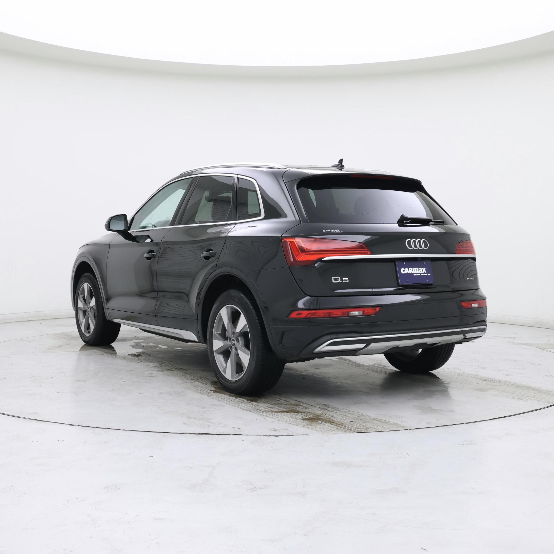 Thumbnail: 2023 Audi Q5 - 2