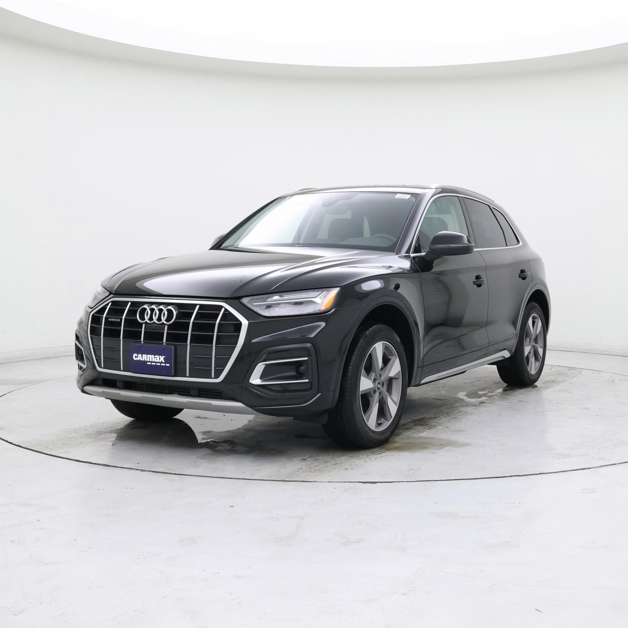 Thumbnail: 2023 Audi Q5 - 4