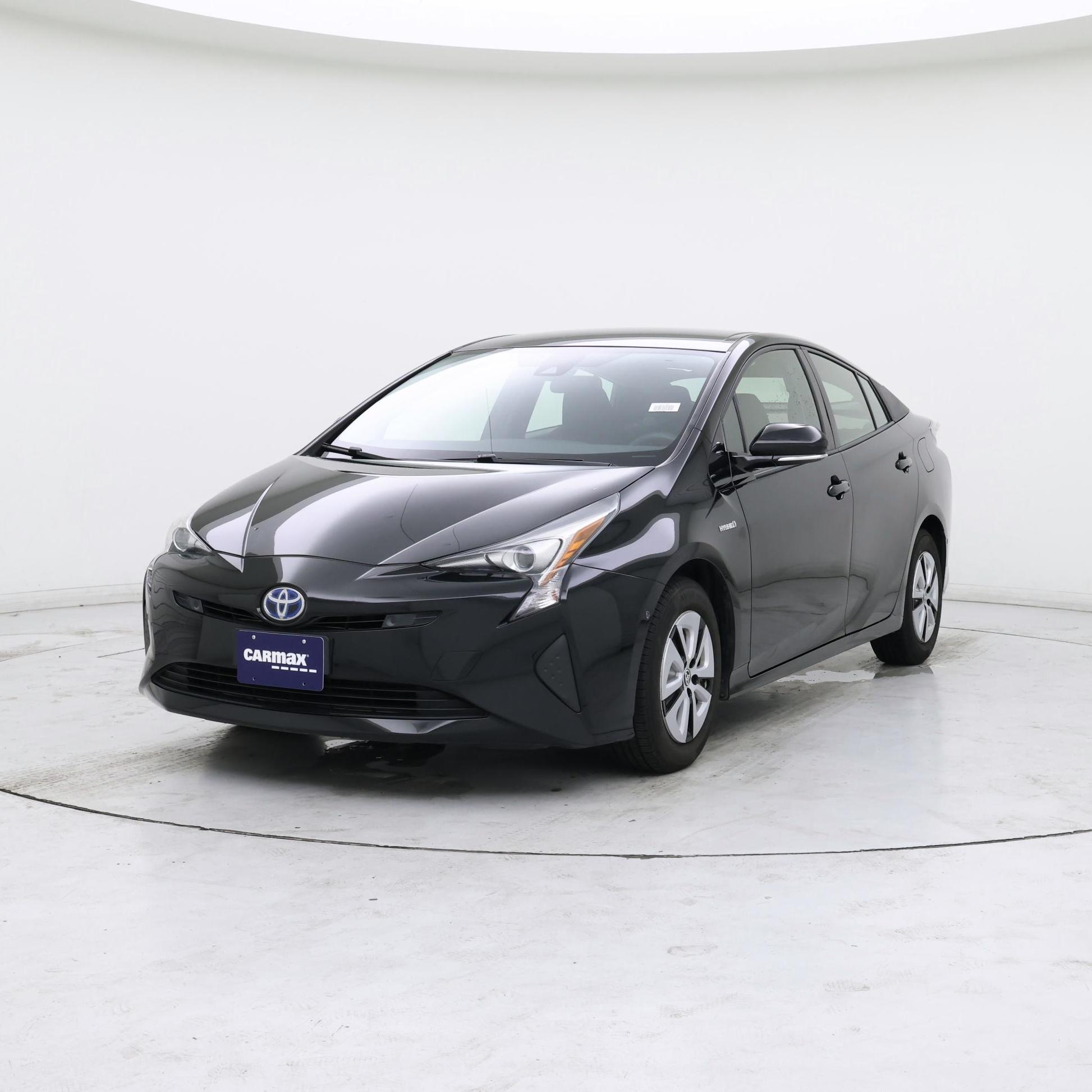 Thumbnail: 2018 Toyota Prius - 4