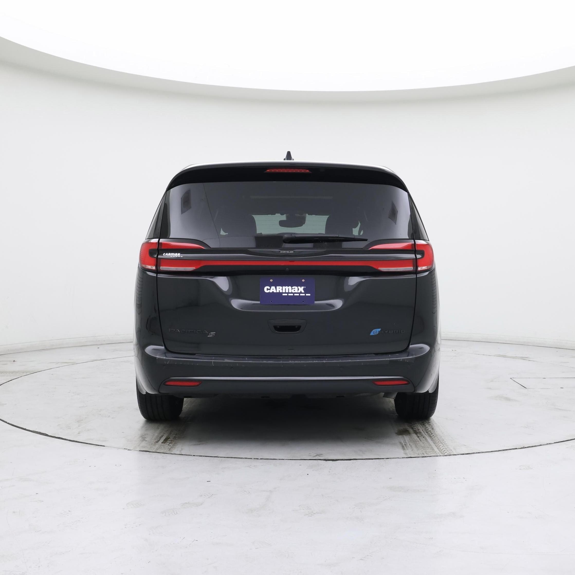 Thumbnail: 2023 Chrysler Pacifica - 4