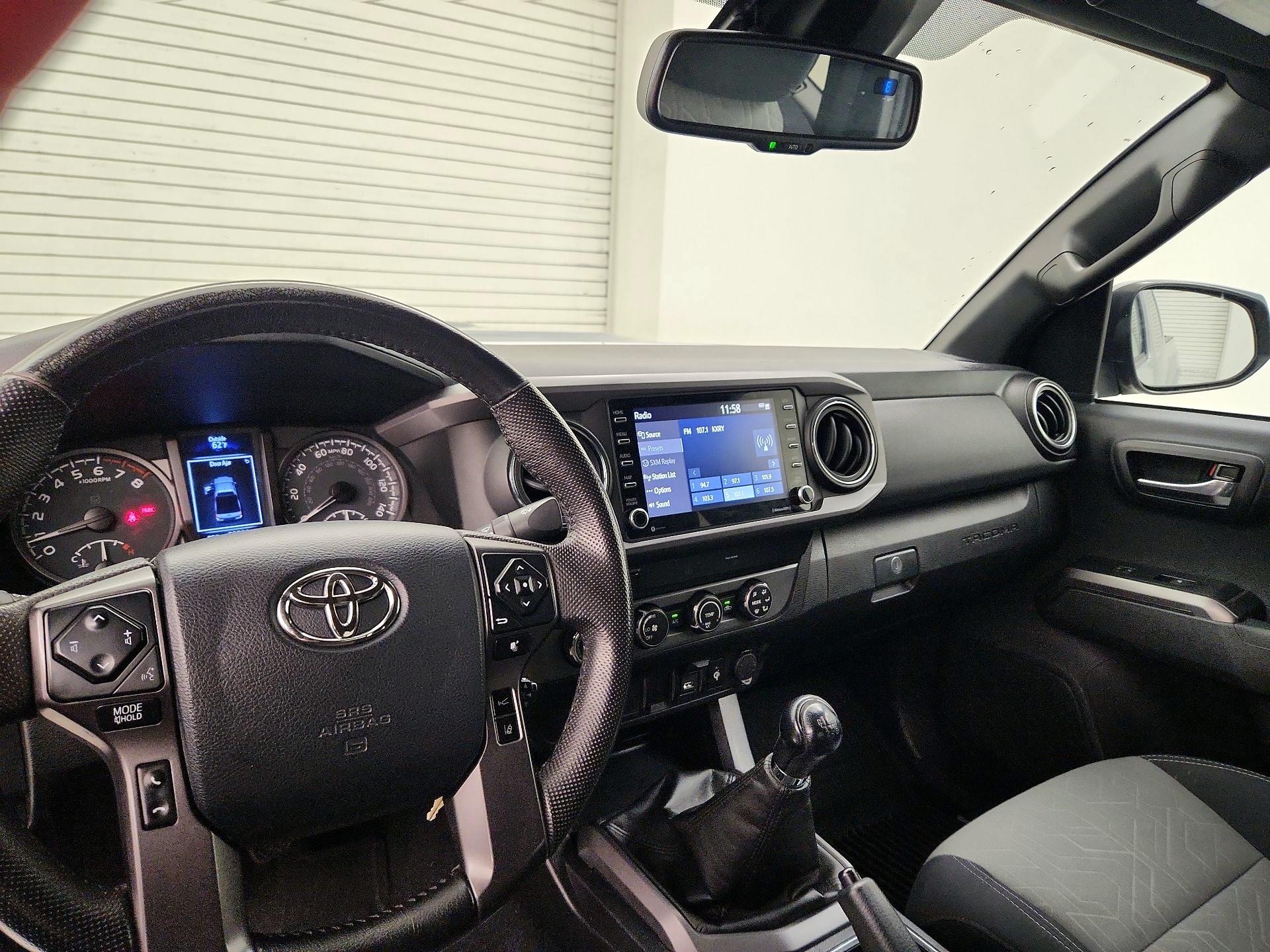 Thumbnail: 2020 Toyota Tacoma - 9