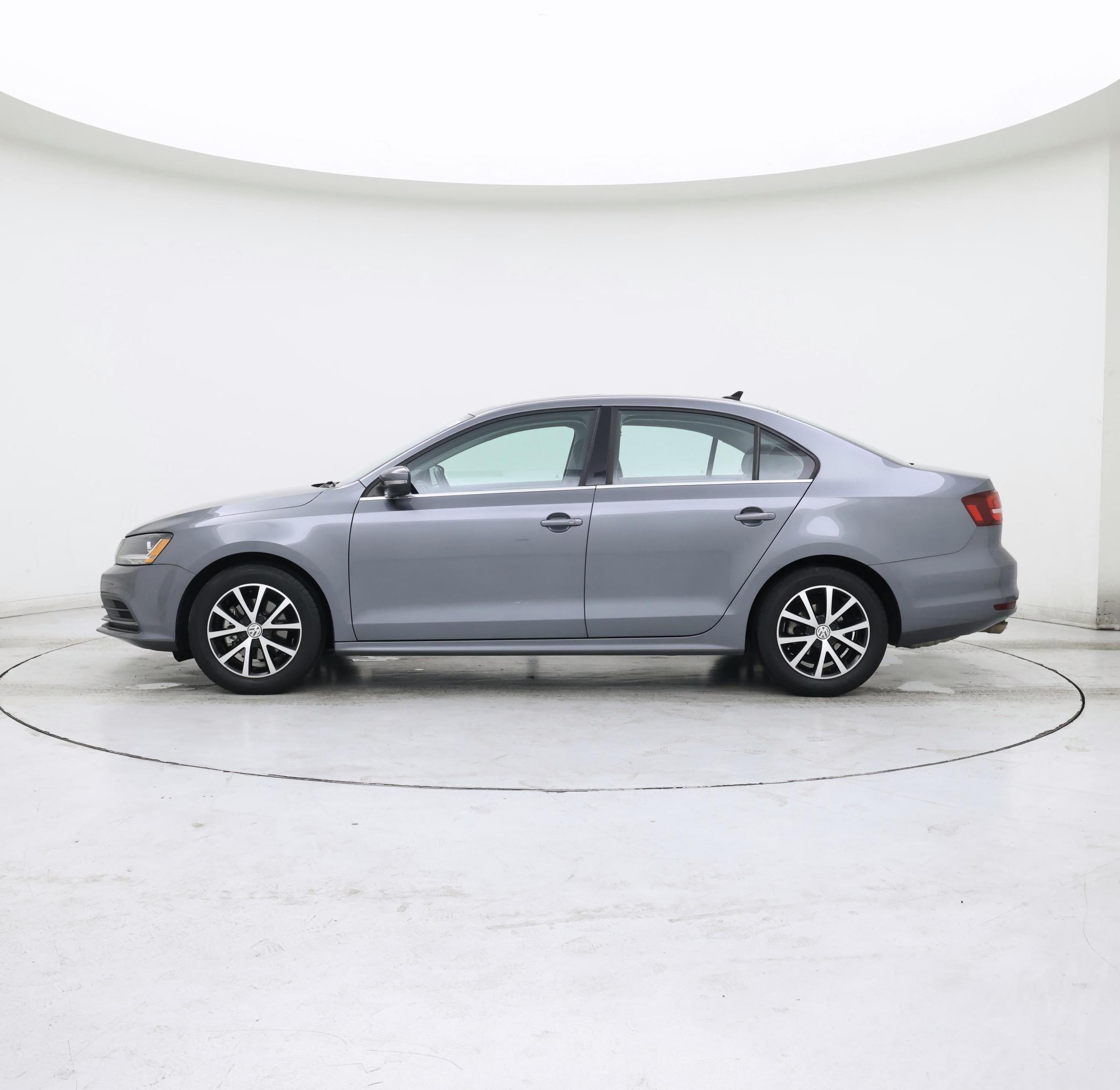 Thumbnail: 2017 Volkswagen Jetta - 3