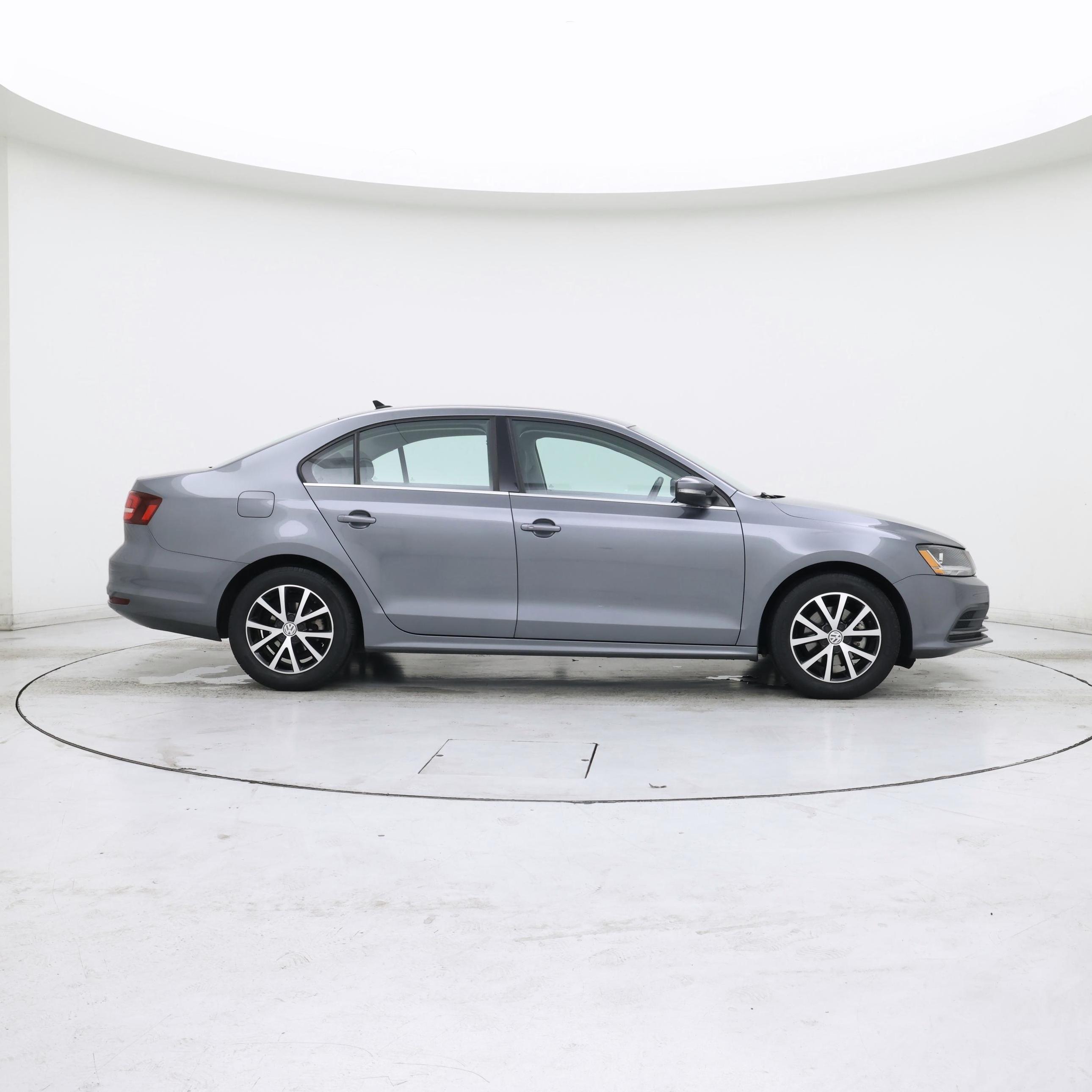 Thumbnail: 2017 Volkswagen Jetta - 7