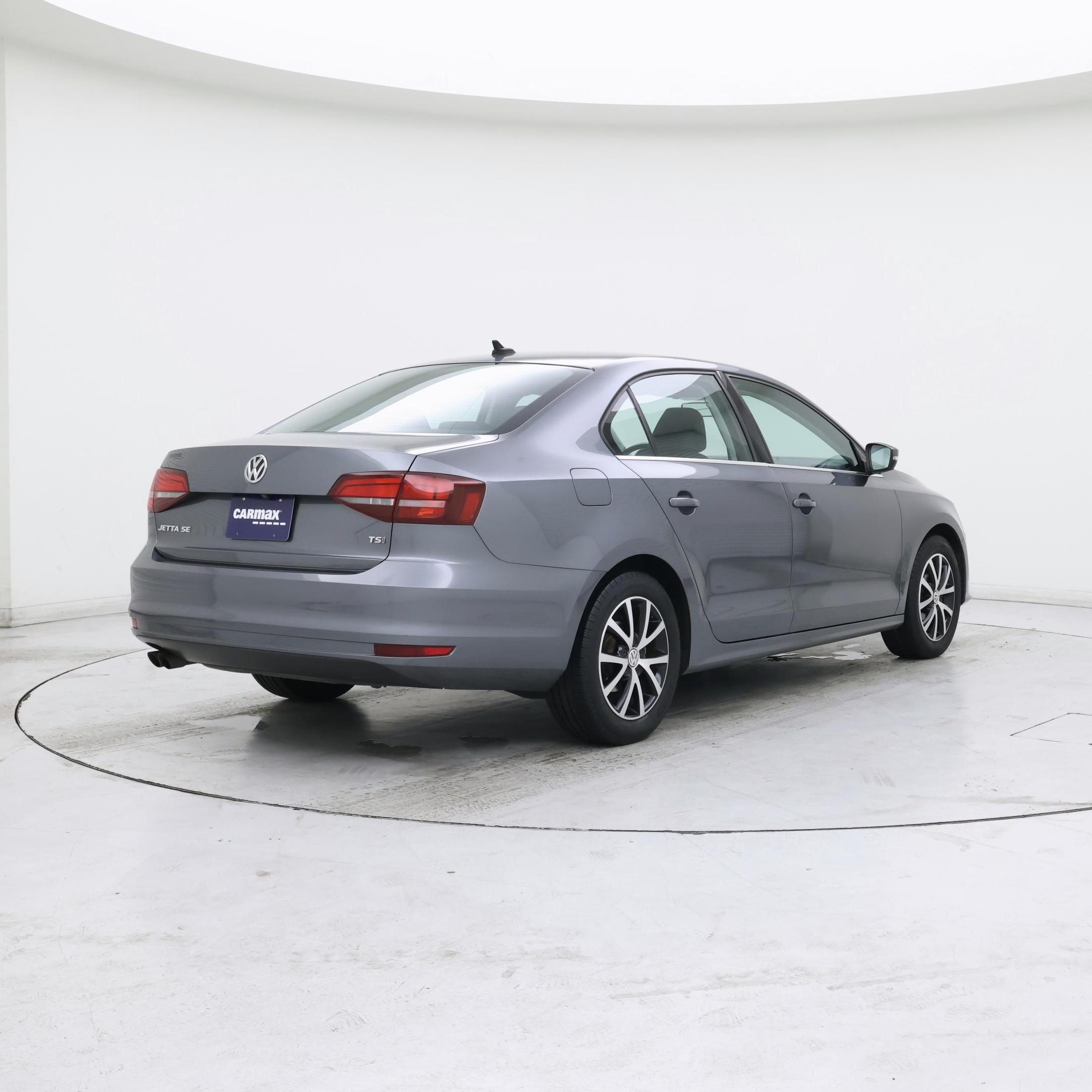 Thumbnail: 2017 Volkswagen Jetta - 8