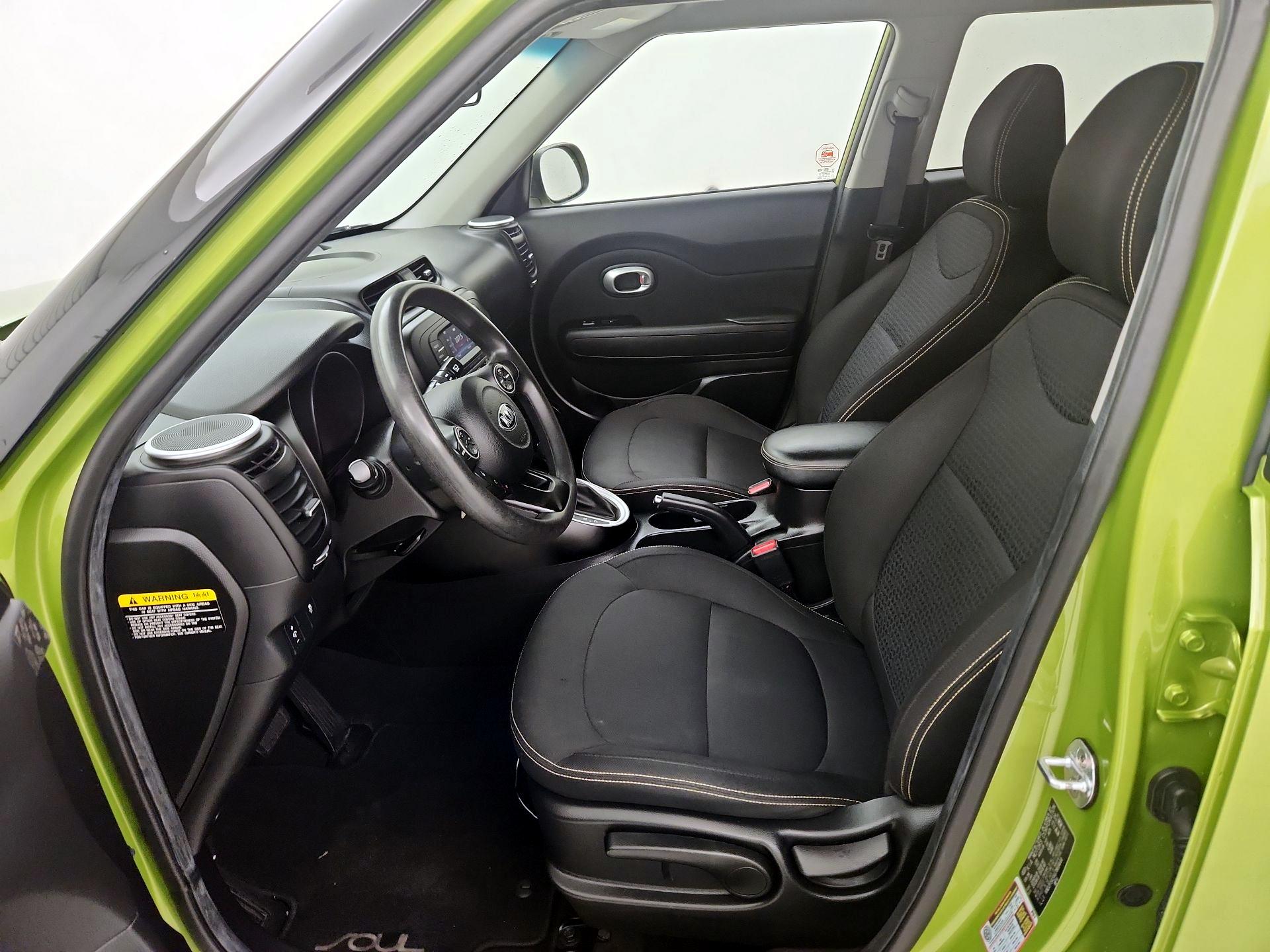 Thumbnail: 2016 Kia Soul - 11