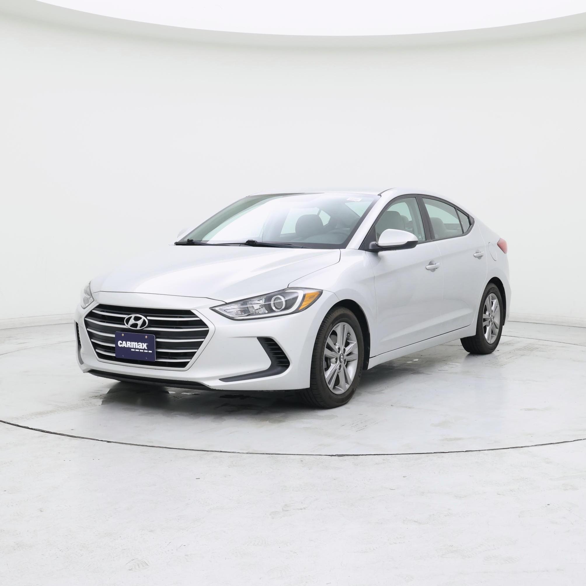 Thumbnail: 2017 Hyundai Elantra - 4