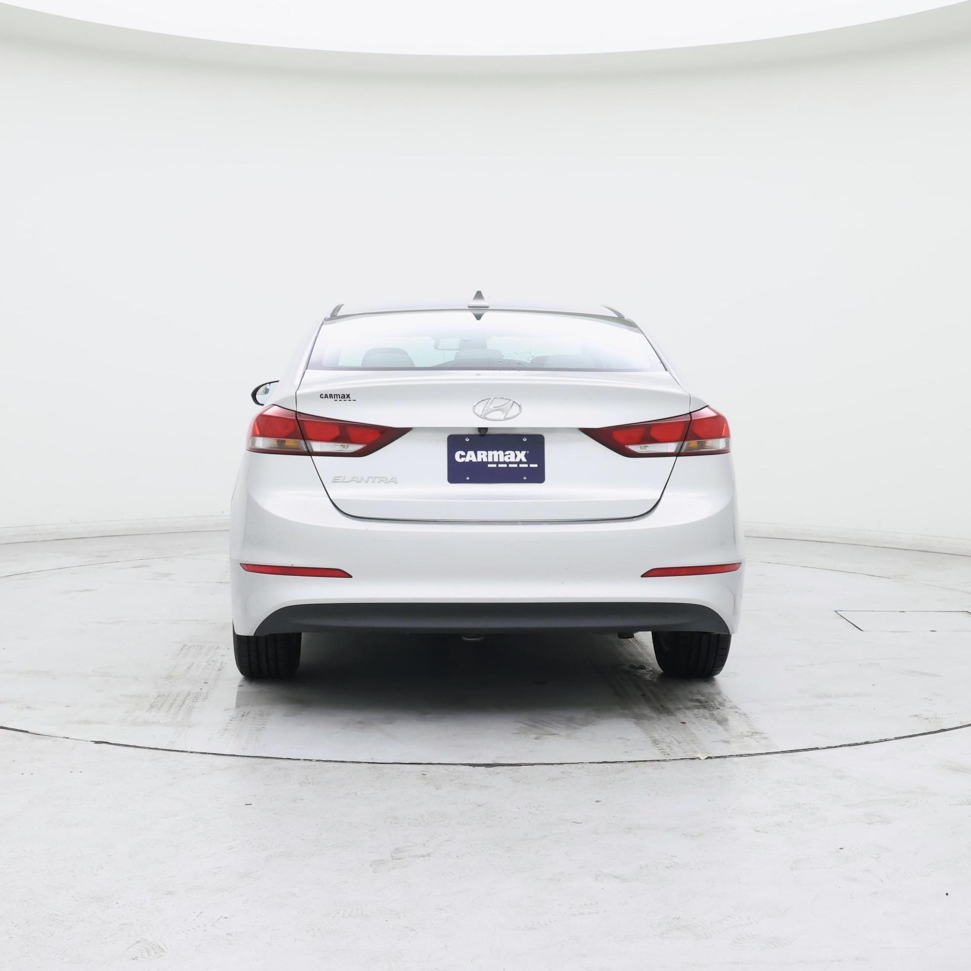 Thumbnail: 2017 Hyundai Elantra - 6