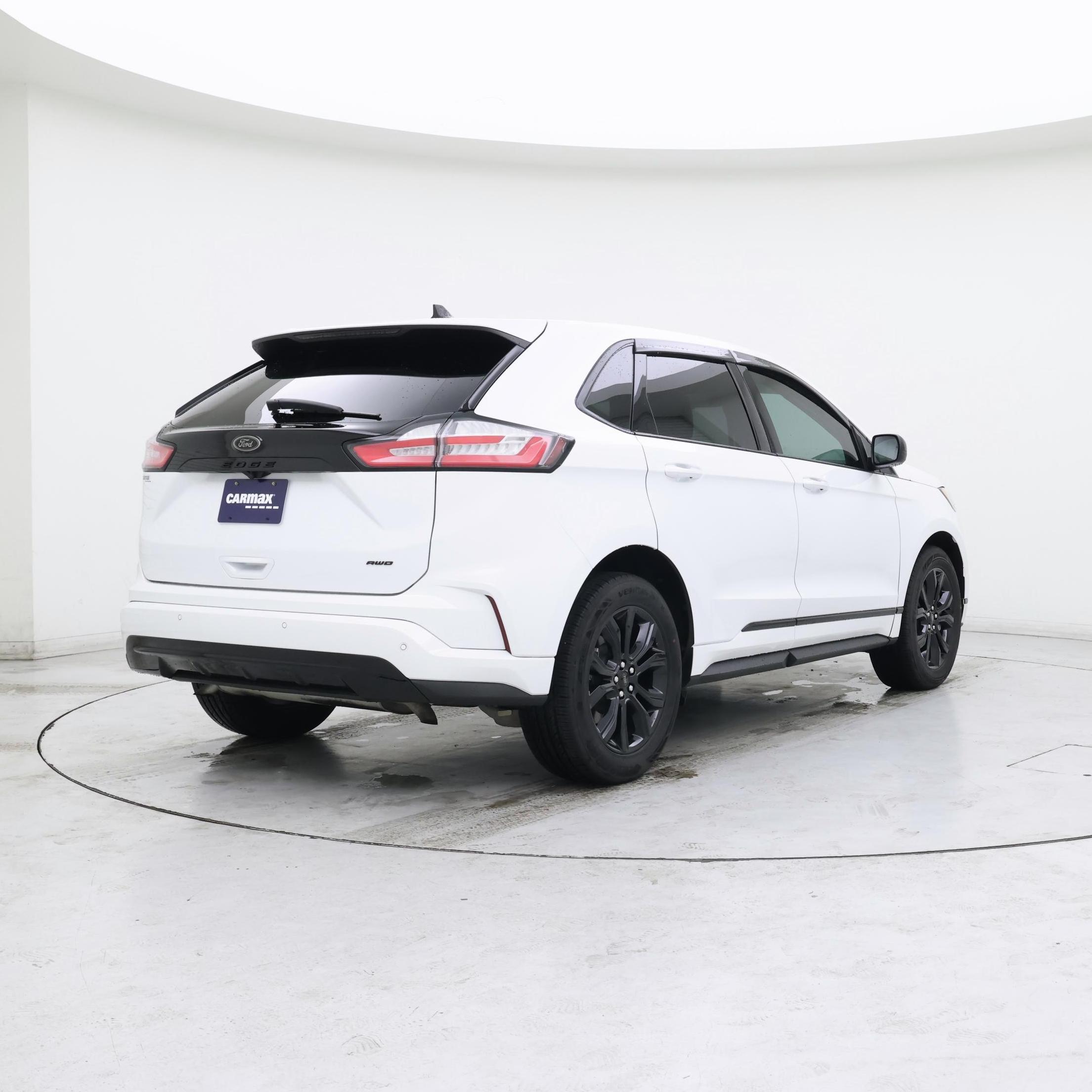 Thumbnail: 2022 Ford Edge - 8
