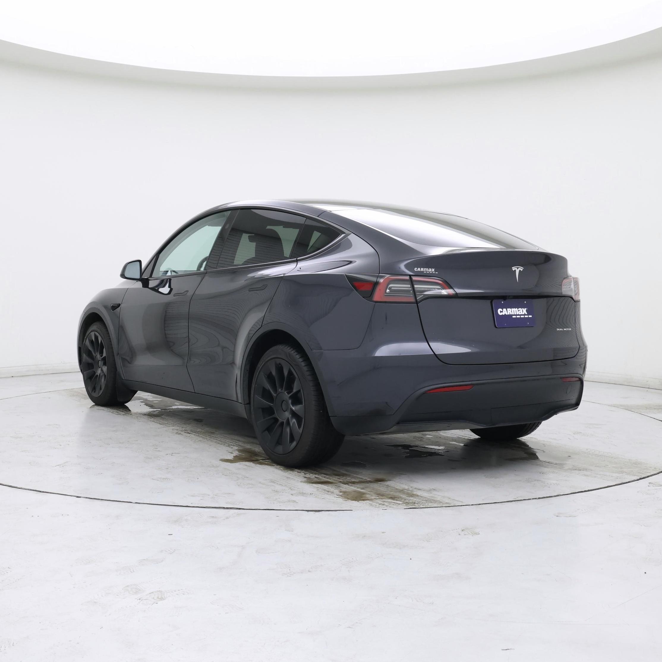 Thumbnail: 2025 Tesla Model Y - 2
