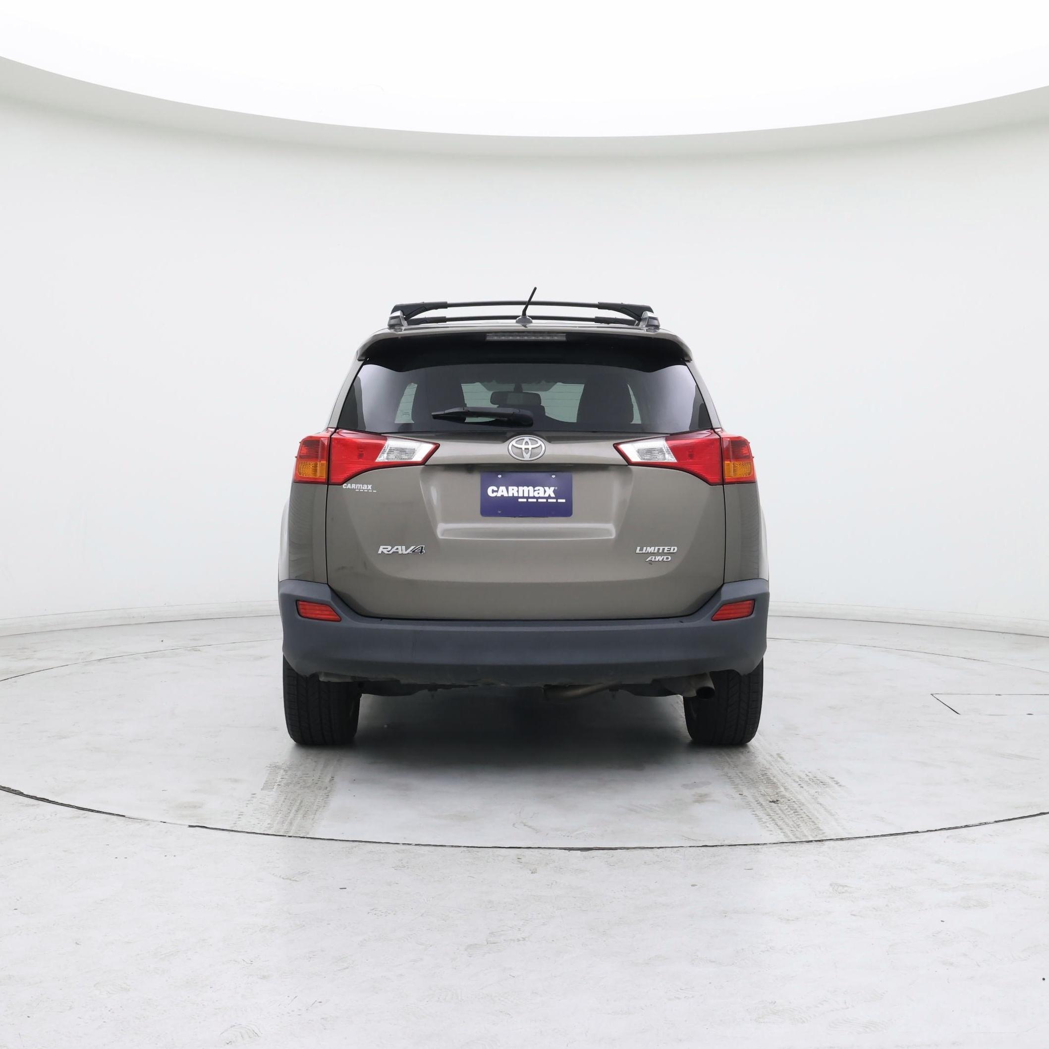 Thumbnail: 2015 Toyota RAV4 - 6