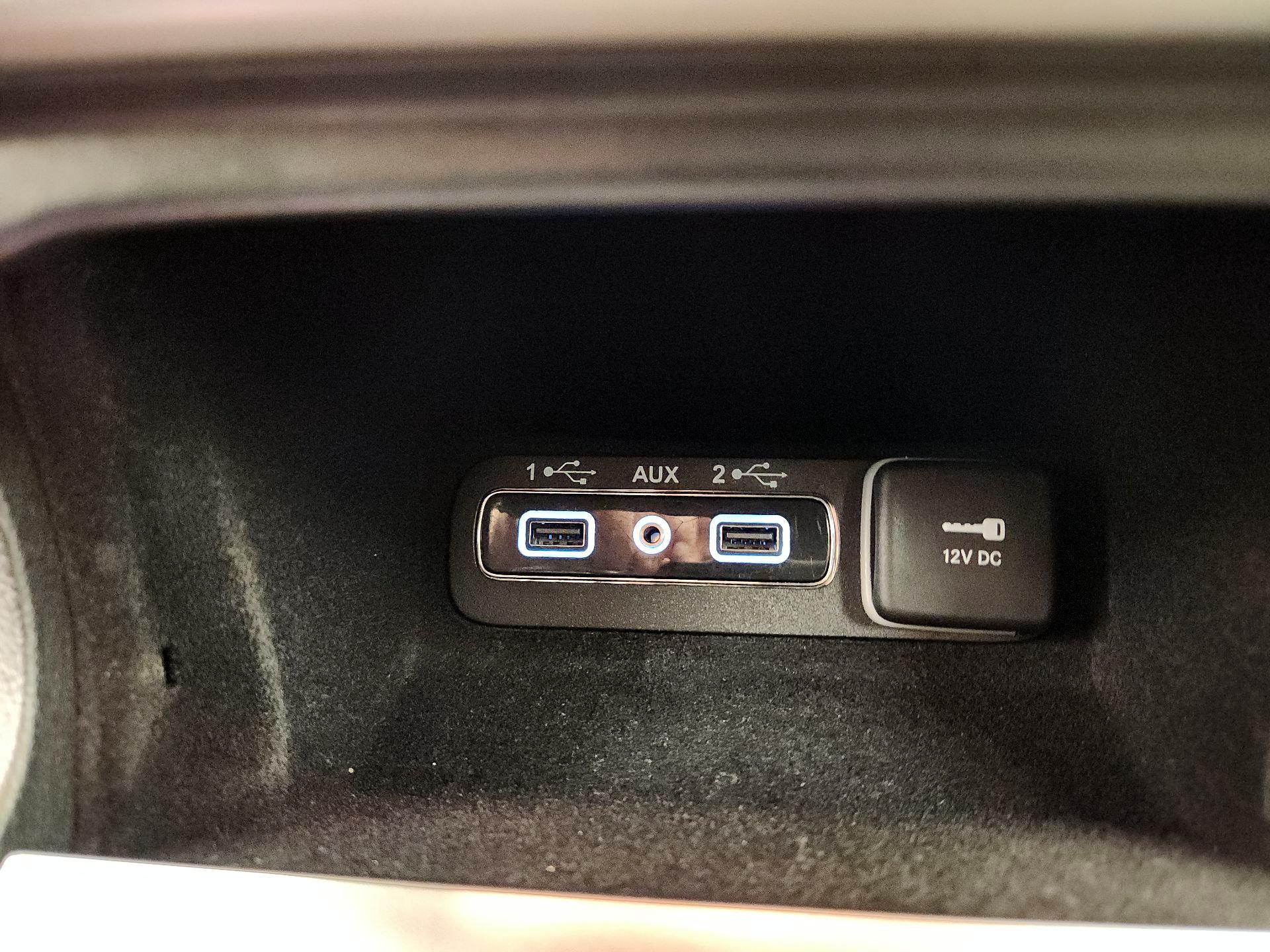 Thumbnail: 2019 Jeep Grand Cherokee - 19