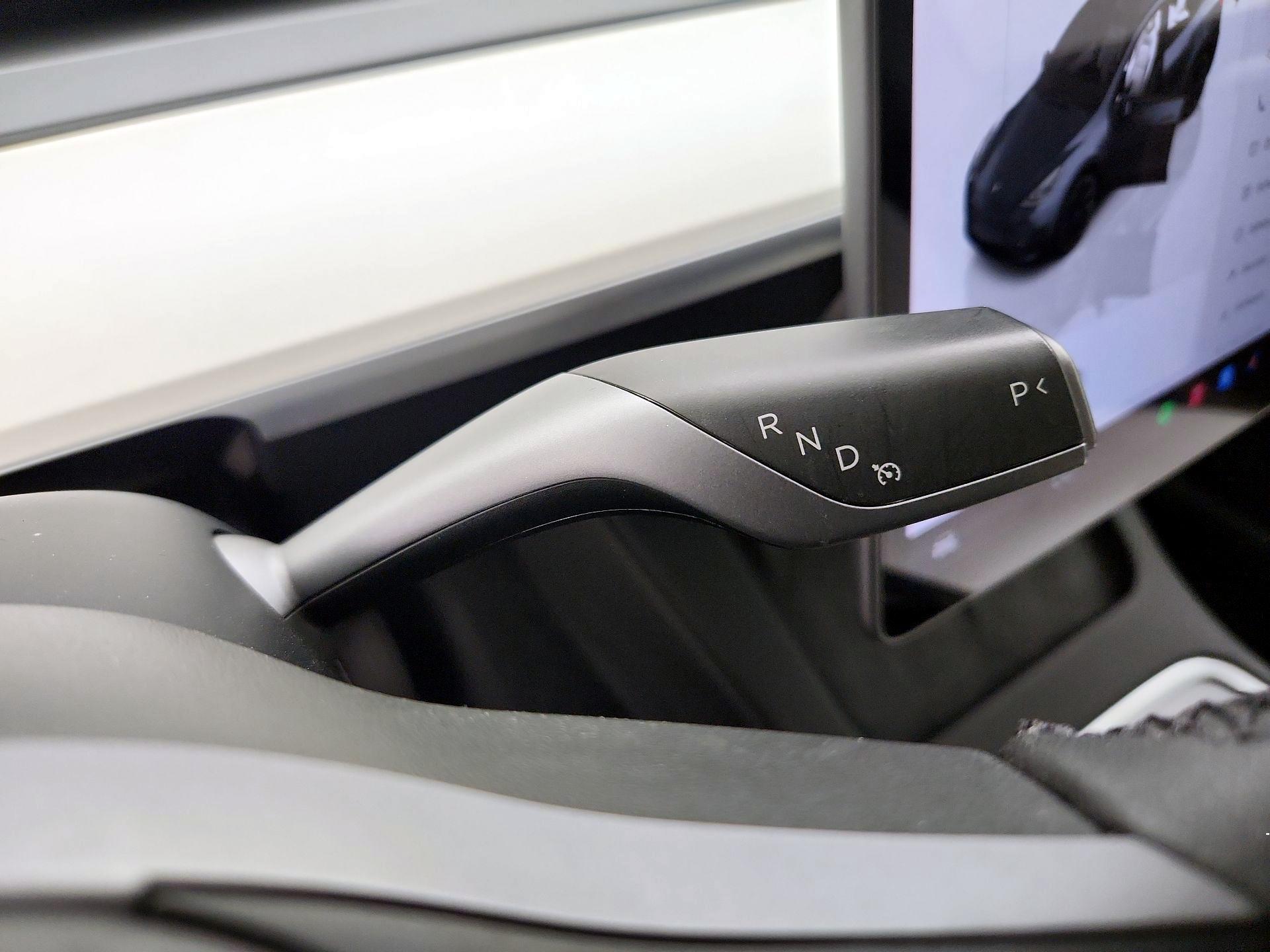 Thumbnail: 2023 Tesla Model Y - 17
