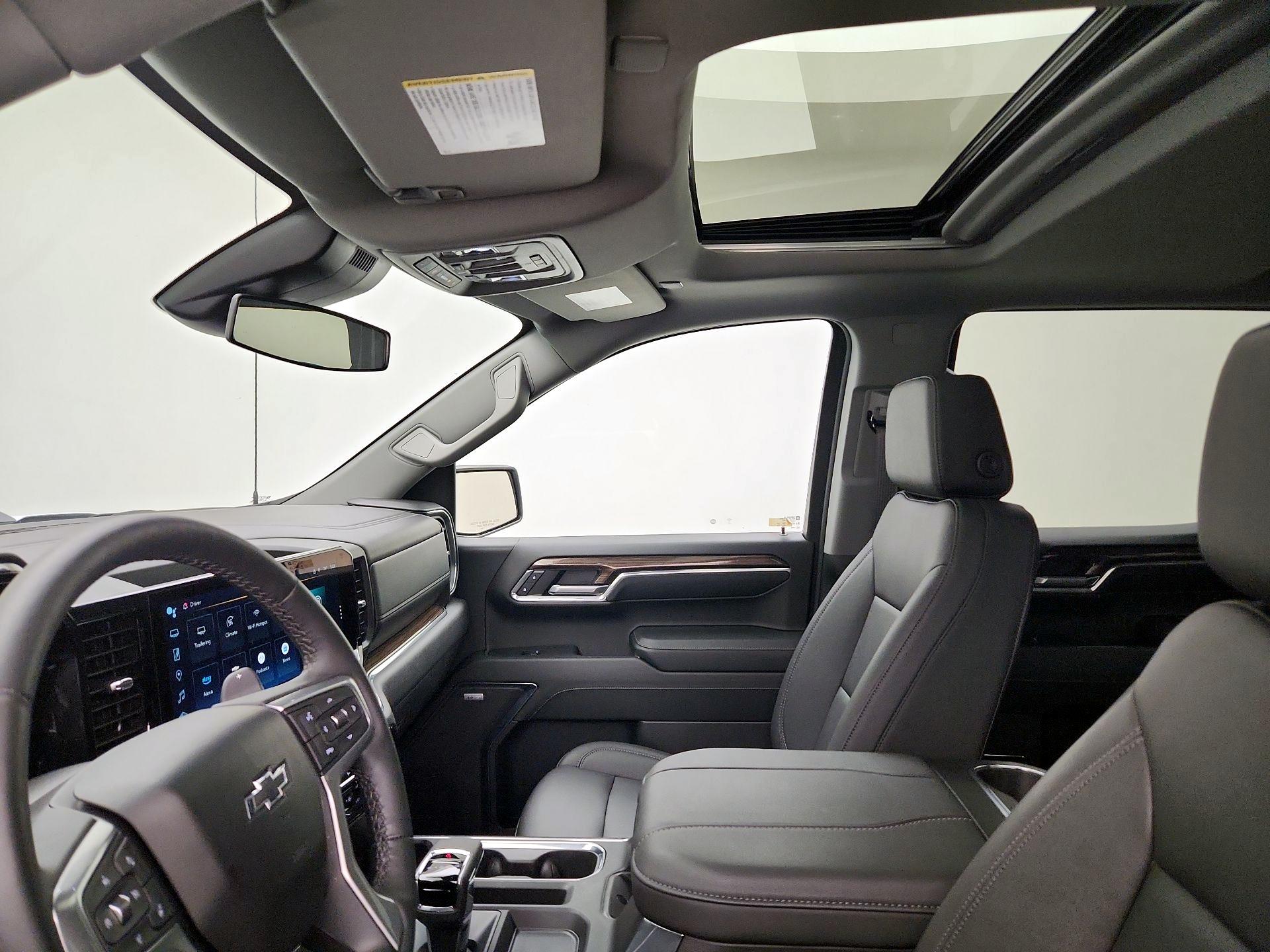Thumbnail: 2024 Chevrolet Silverado 1500 - 20