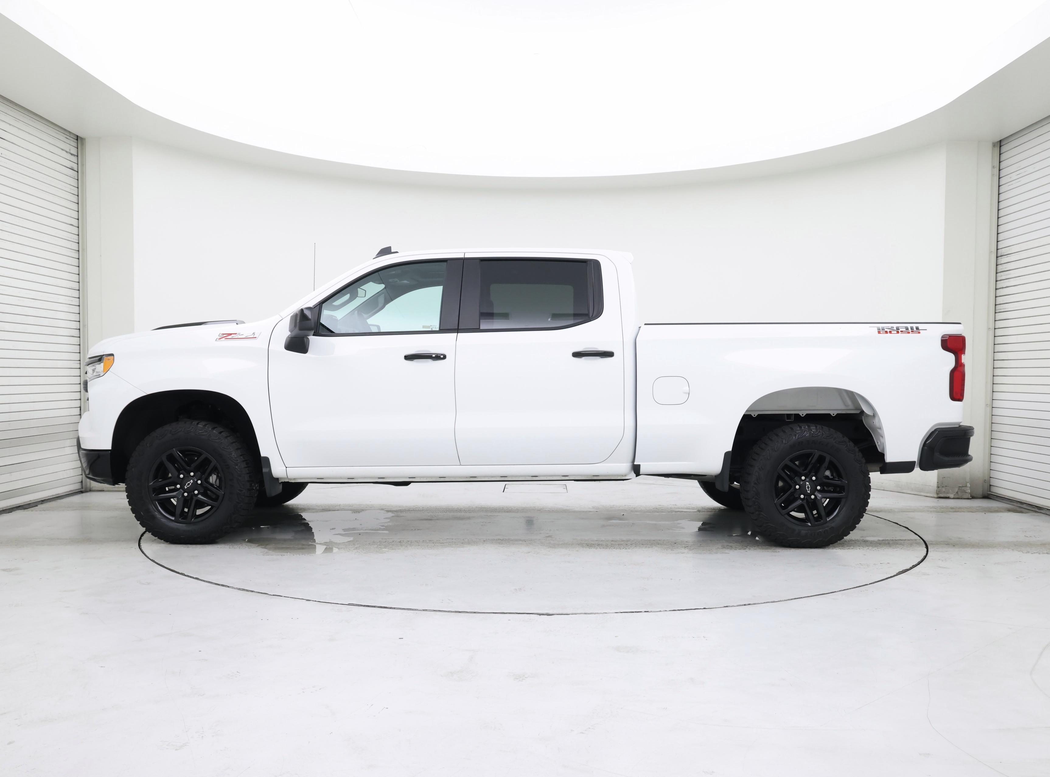 Thumbnail: 2024 Chevrolet Silverado 1500 - 3