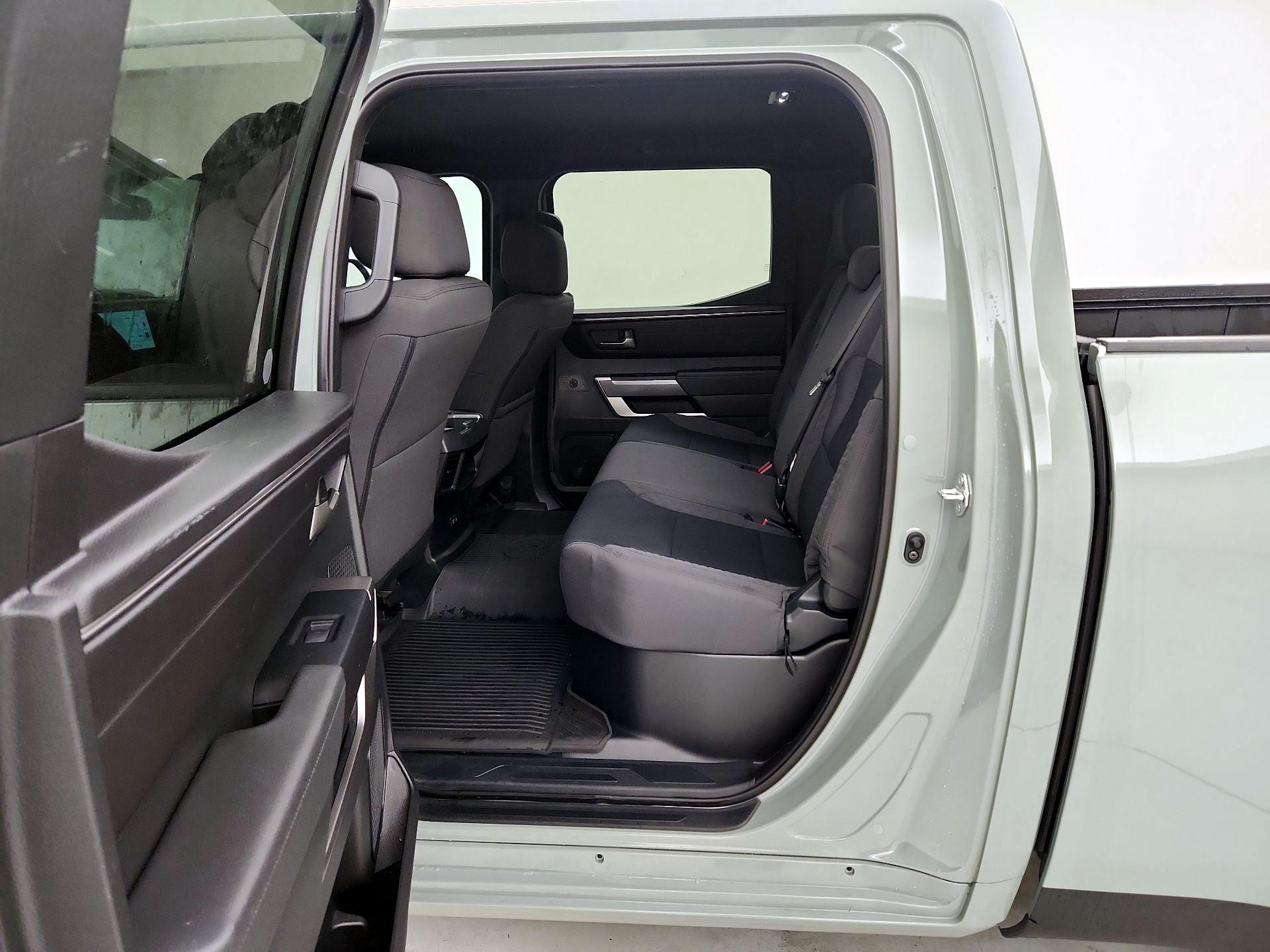 Thumbnail: 2025 Toyota Tundra - 19