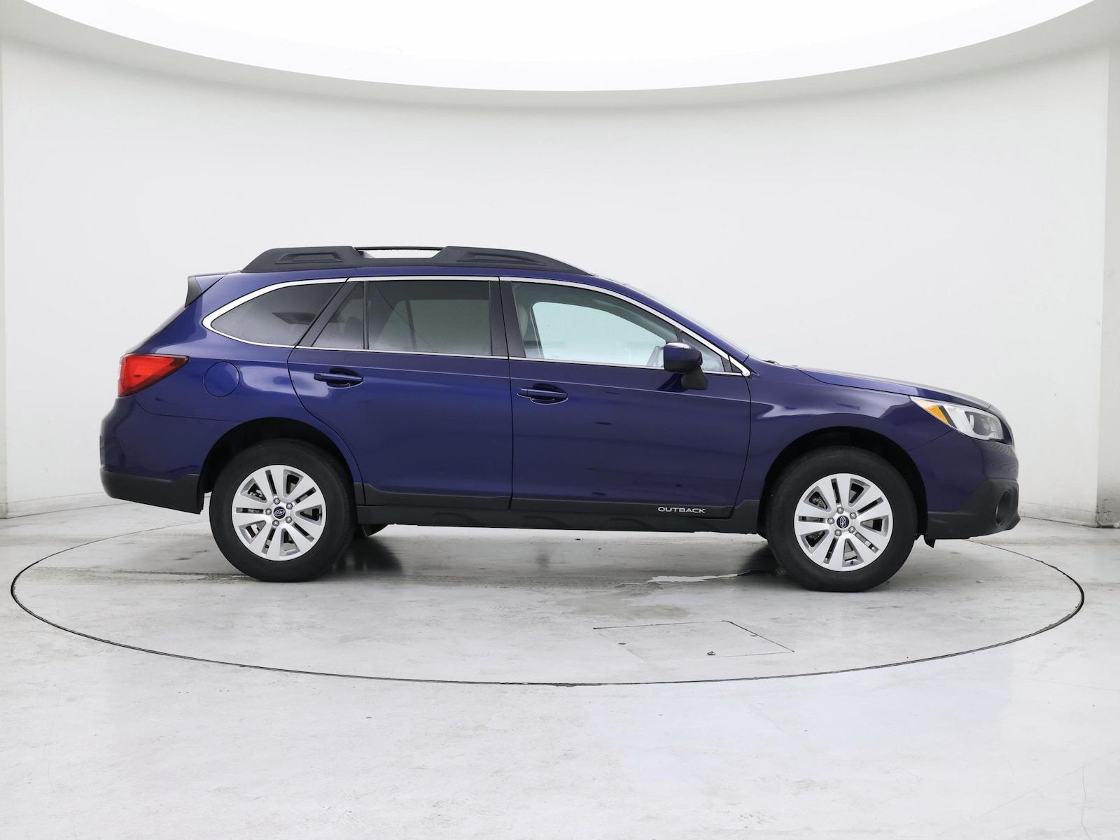2016 Subaru Outback Premium - Photo 8