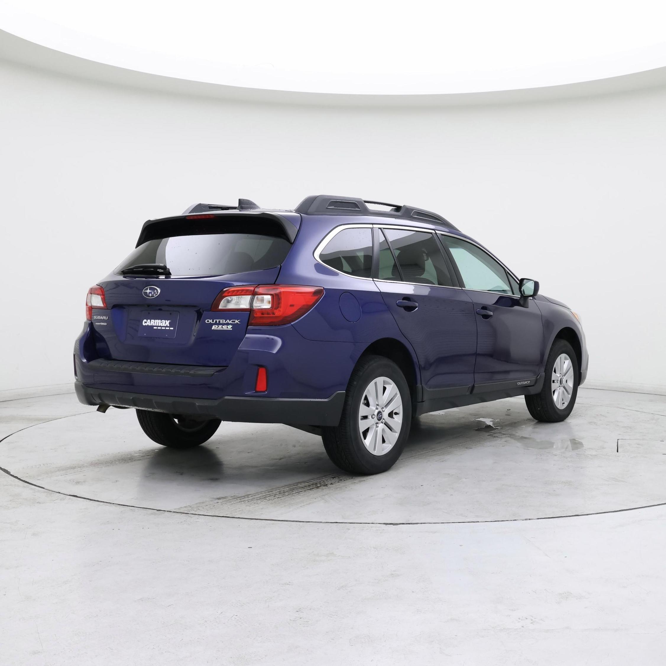 Thumbnail: 2016 Subaru Outback - 8