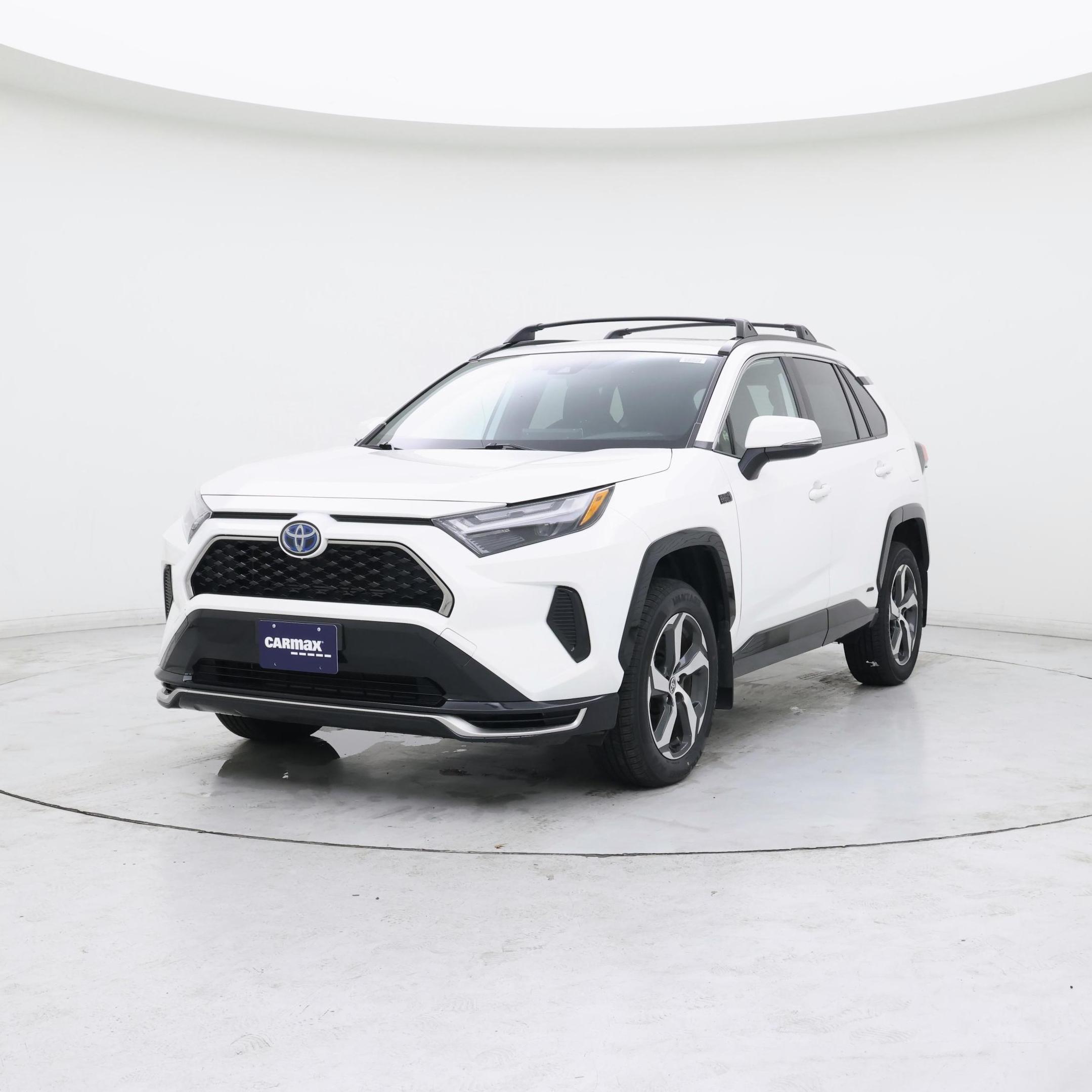 Thumbnail: 2023 Toyota RAV4 - 4