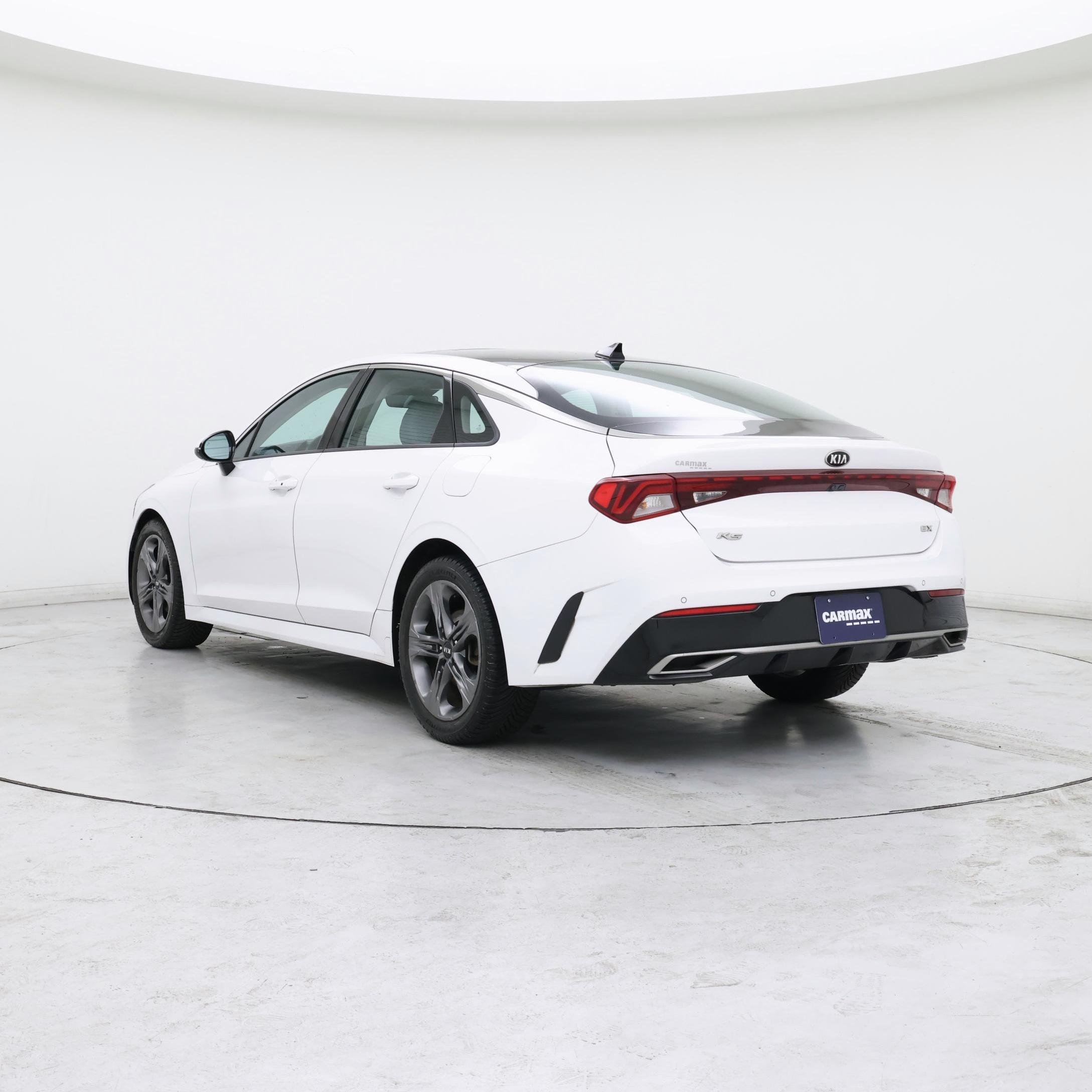Thumbnail: 2021 Kia K5 - 2