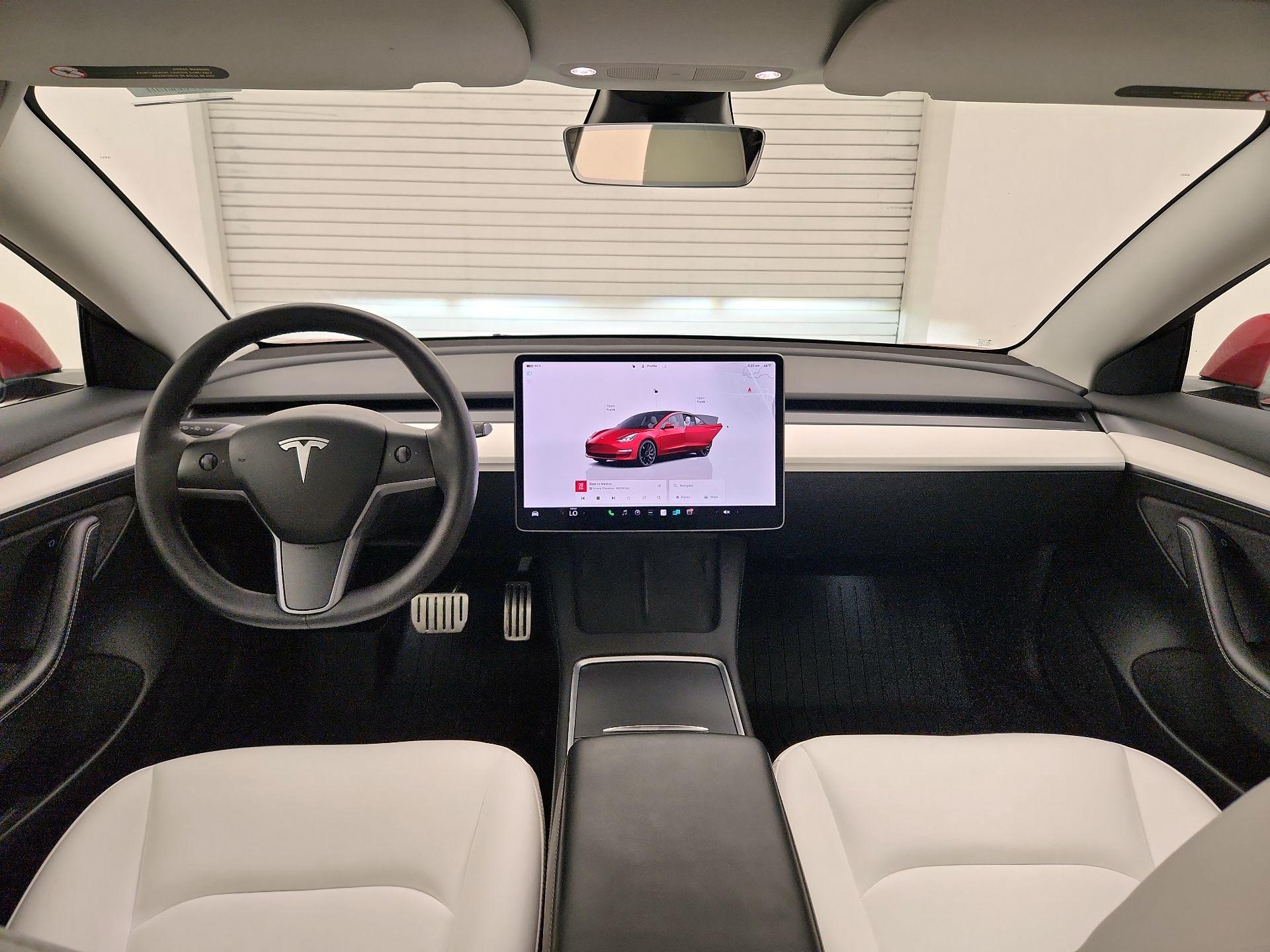 Thumbnail: 2023 Tesla Model 3 - 9