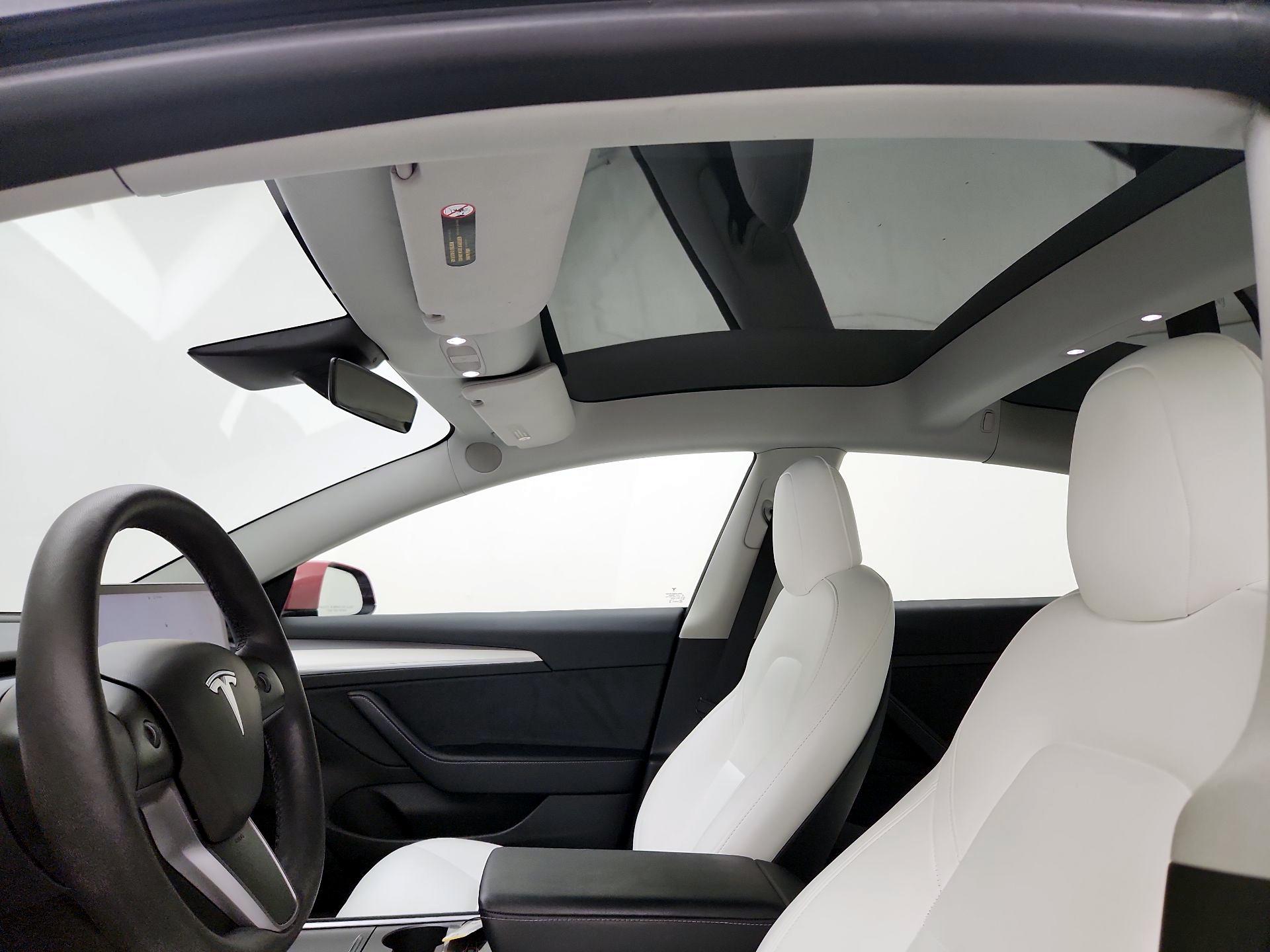 Thumbnail: 2023 Tesla Model 3 - 19