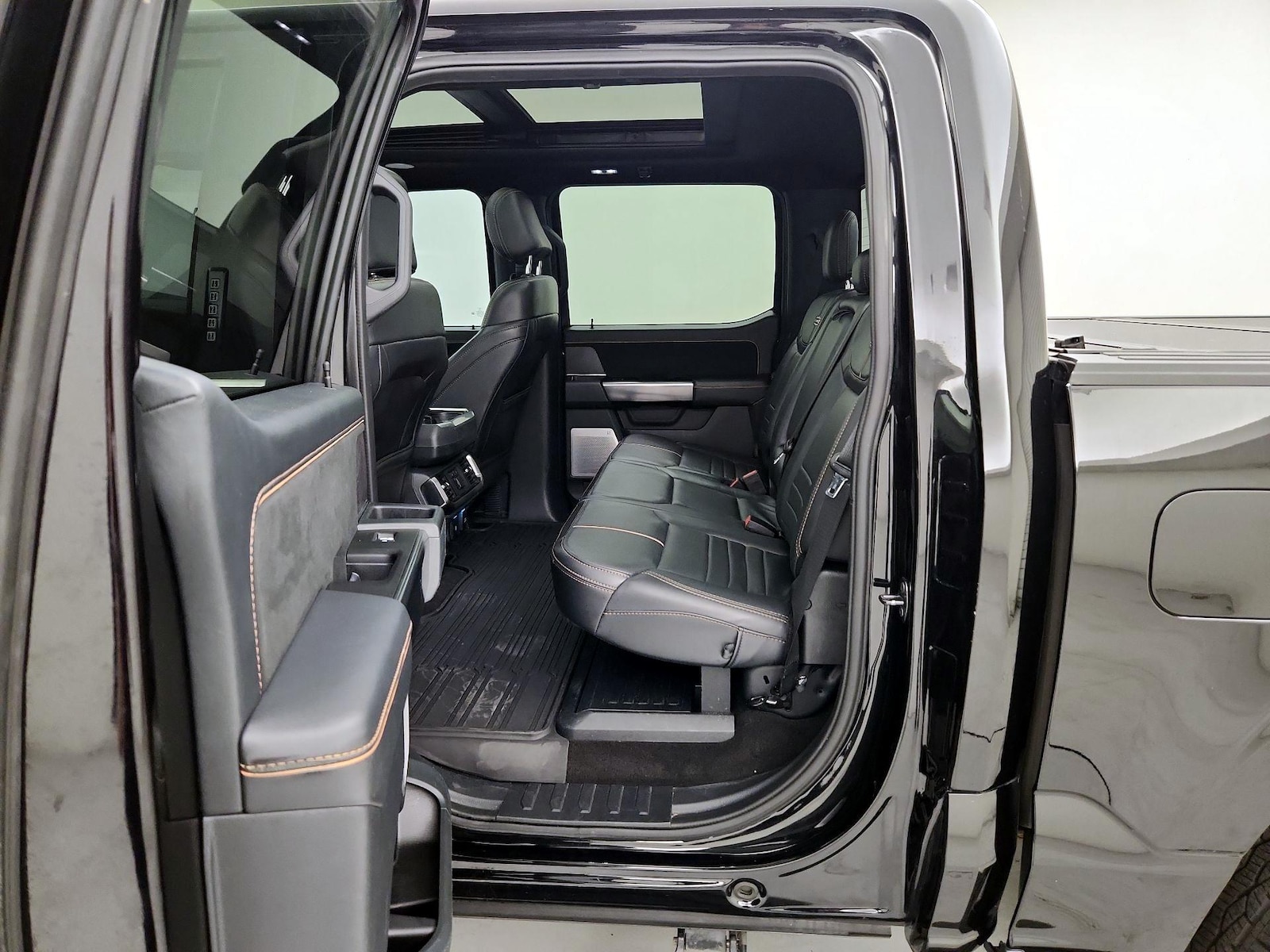 2021 Ford F-150 Platinum - Photo 22