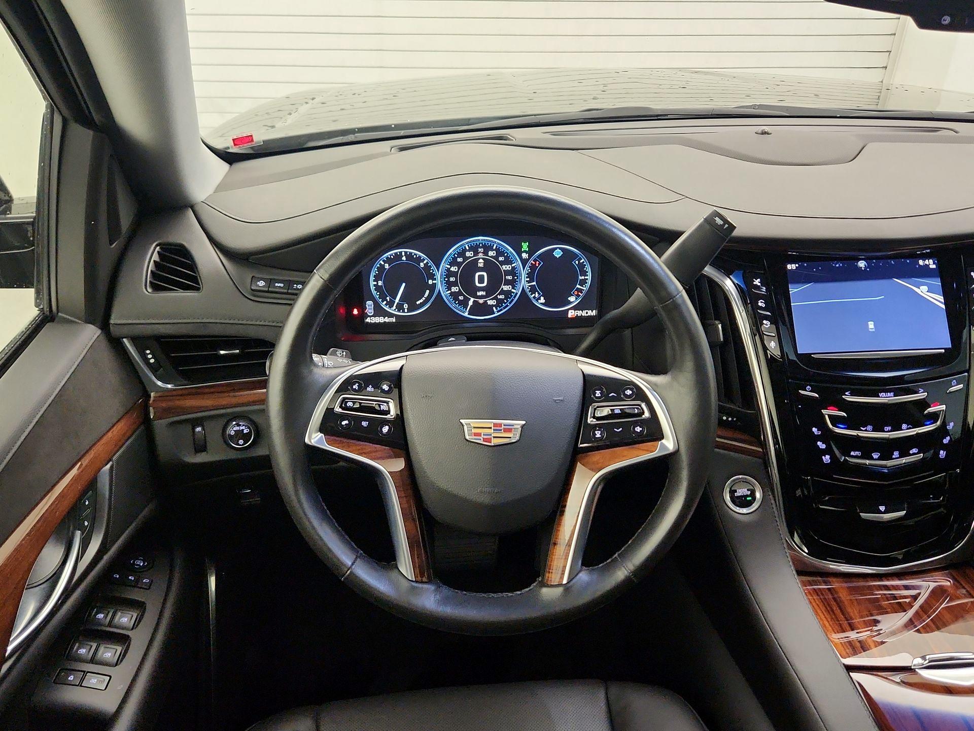 Thumbnail: 2015 Cadillac Escalade - 10