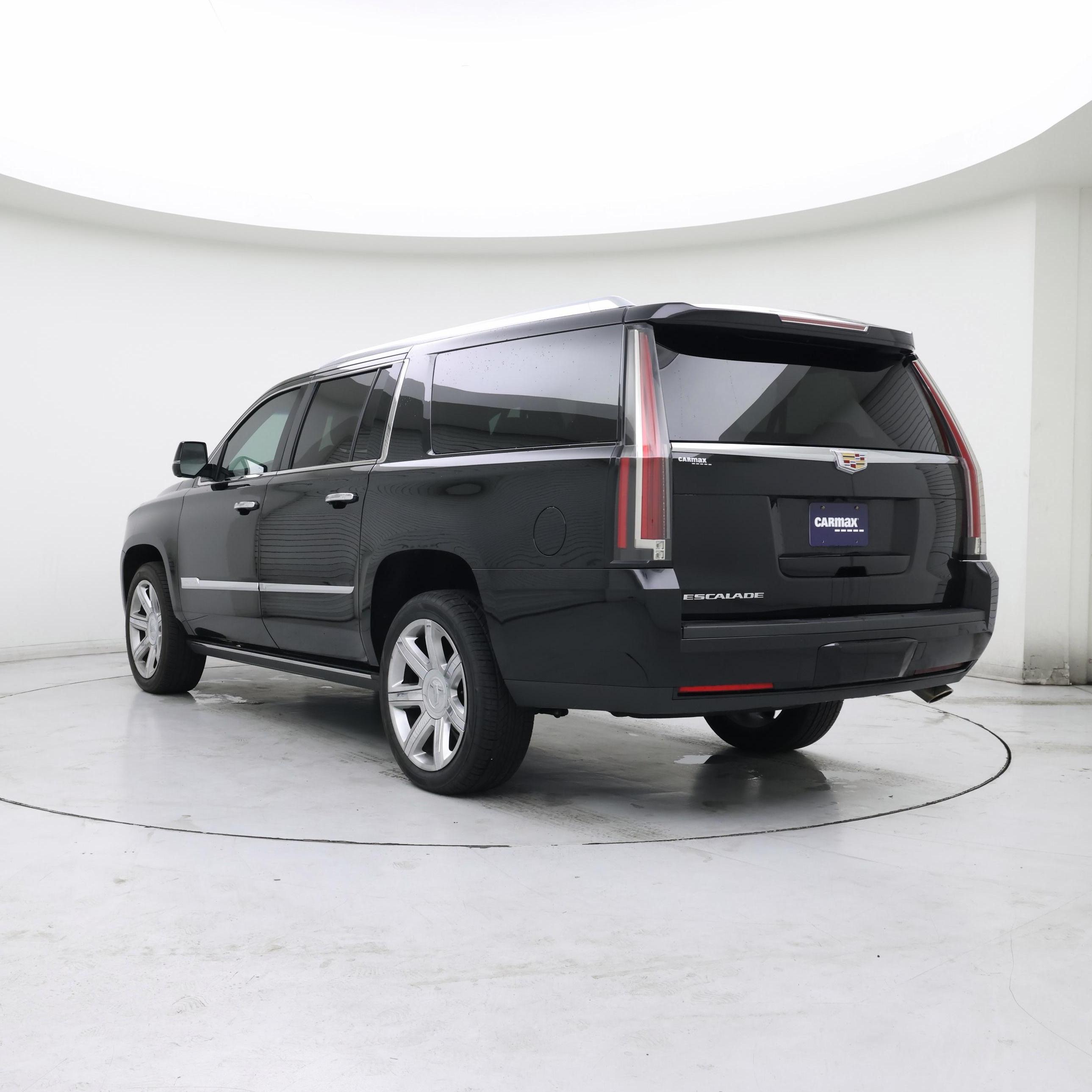 Thumbnail: 2015 Cadillac Escalade - 2