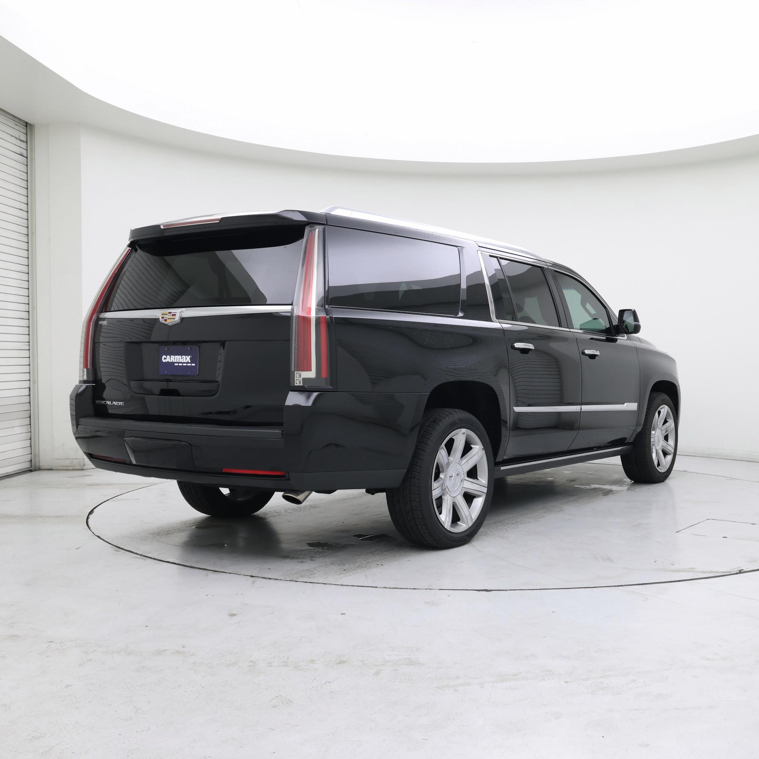 Thumbnail: 2015 Cadillac Escalade - 8