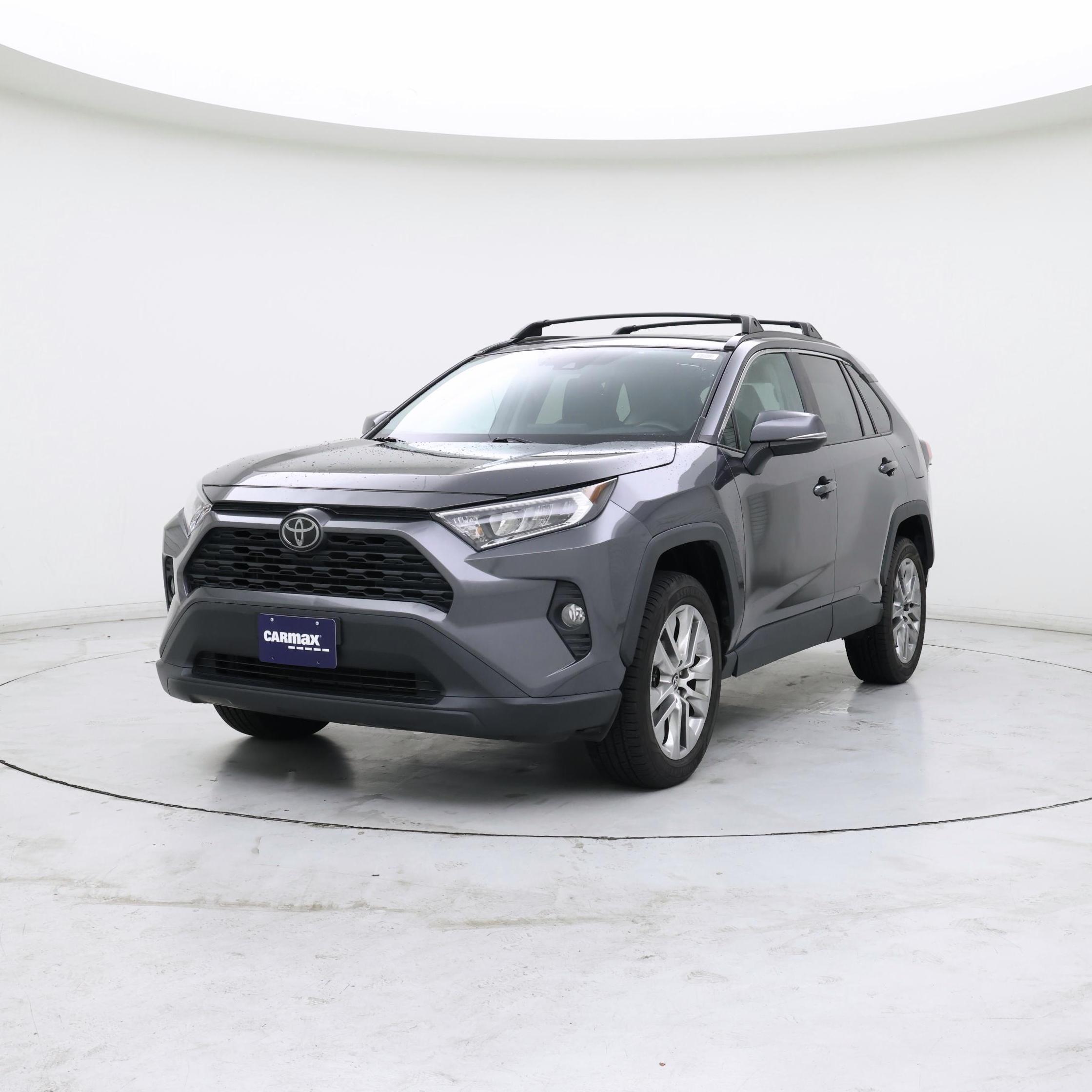Thumbnail: 2020 Toyota RAV4 - 4