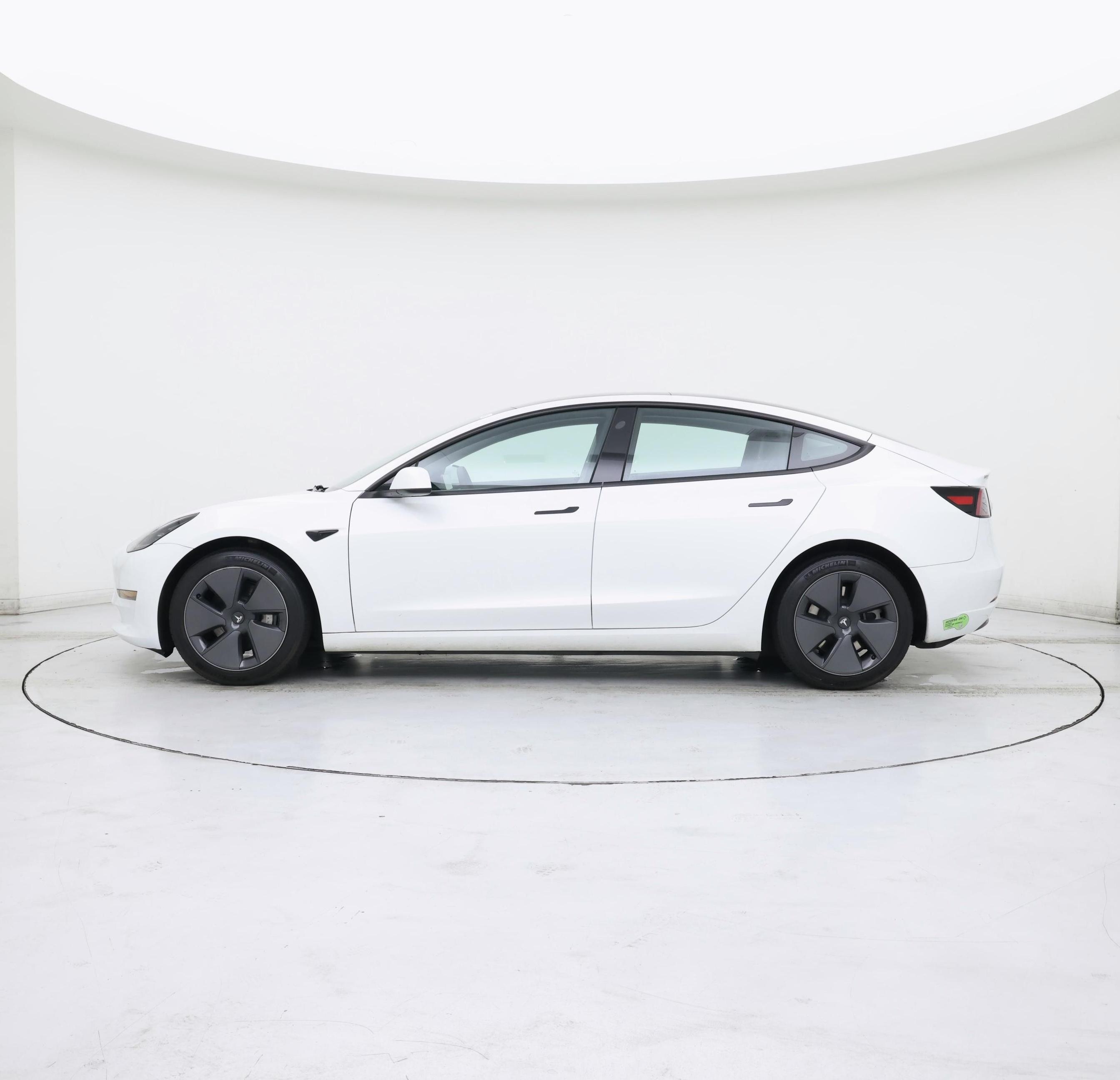 Thumbnail: 2023 Tesla Model 3 - 3