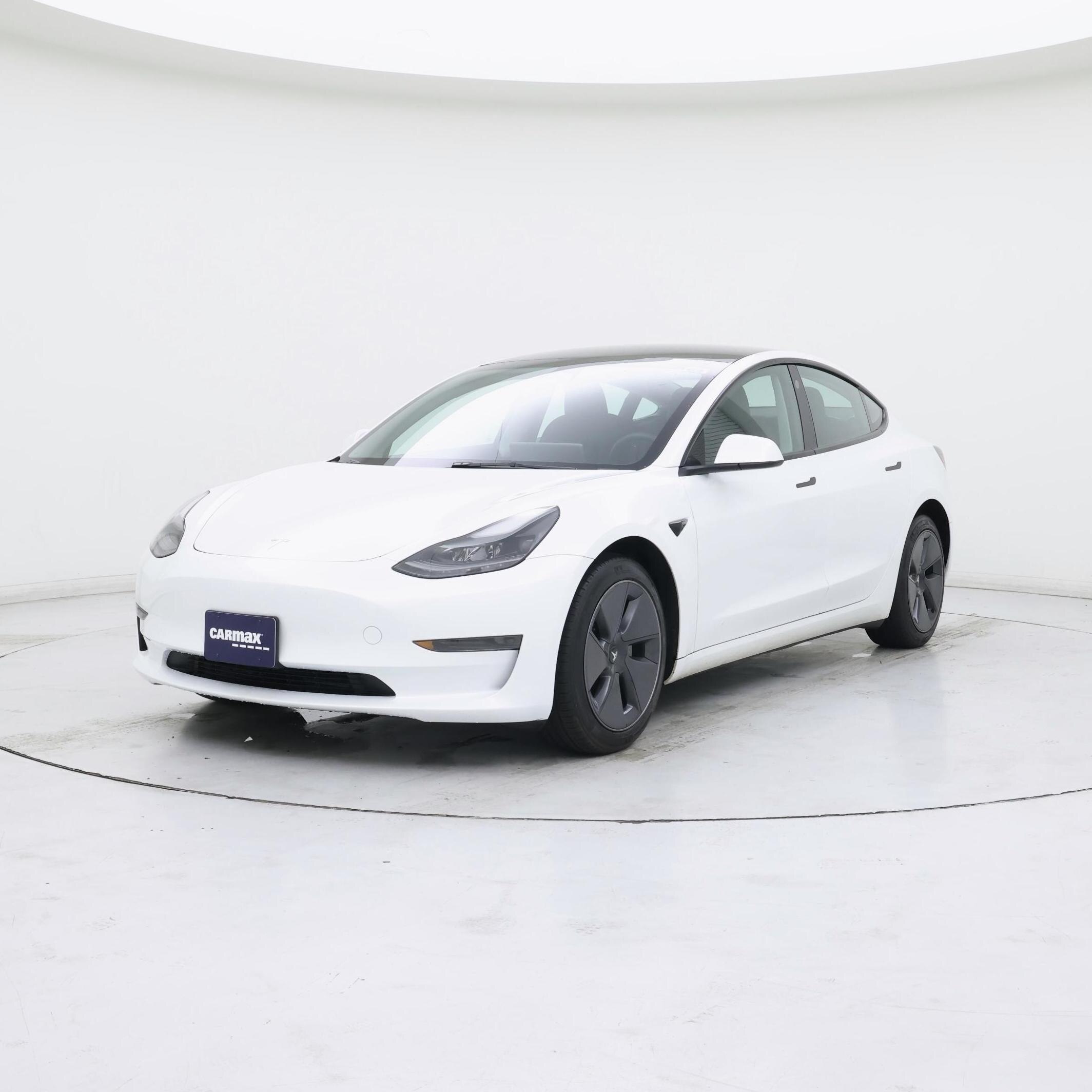 Thumbnail: 2023 Tesla Model 3 - 4