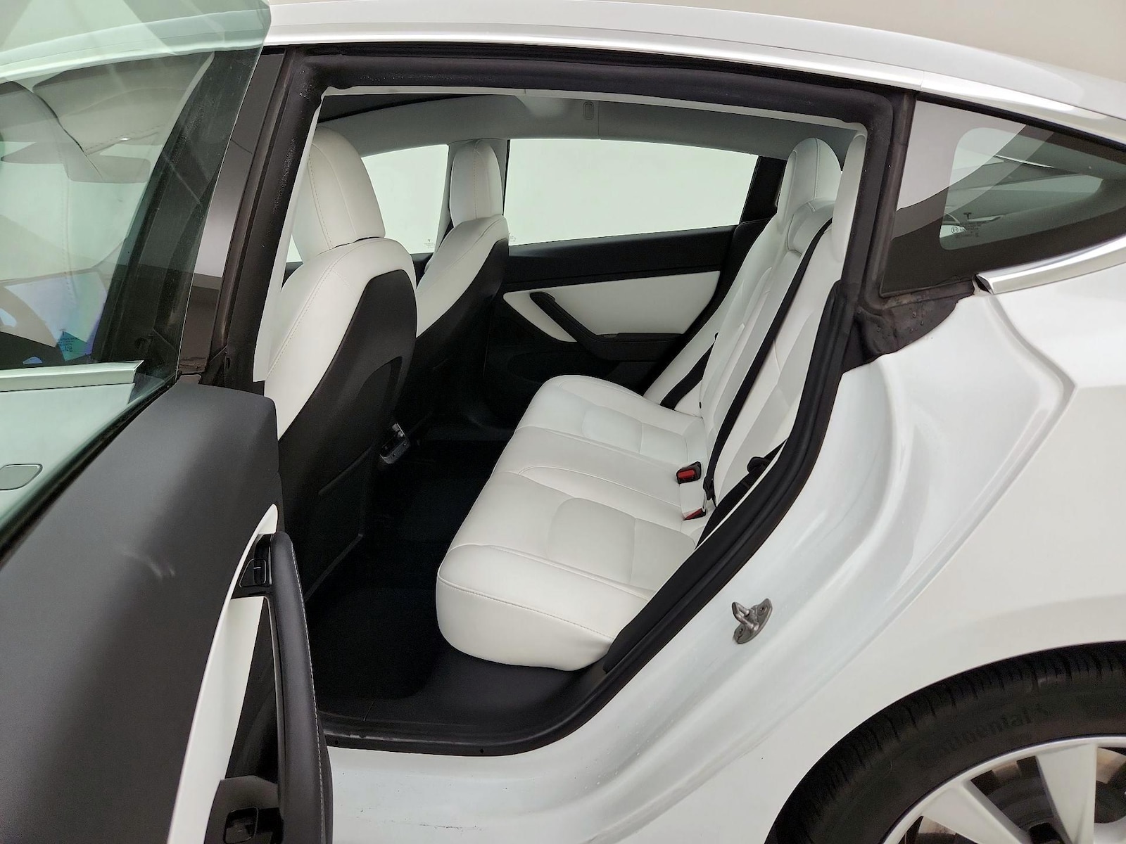 2019 Tesla Model 3 Base - Photo 21
