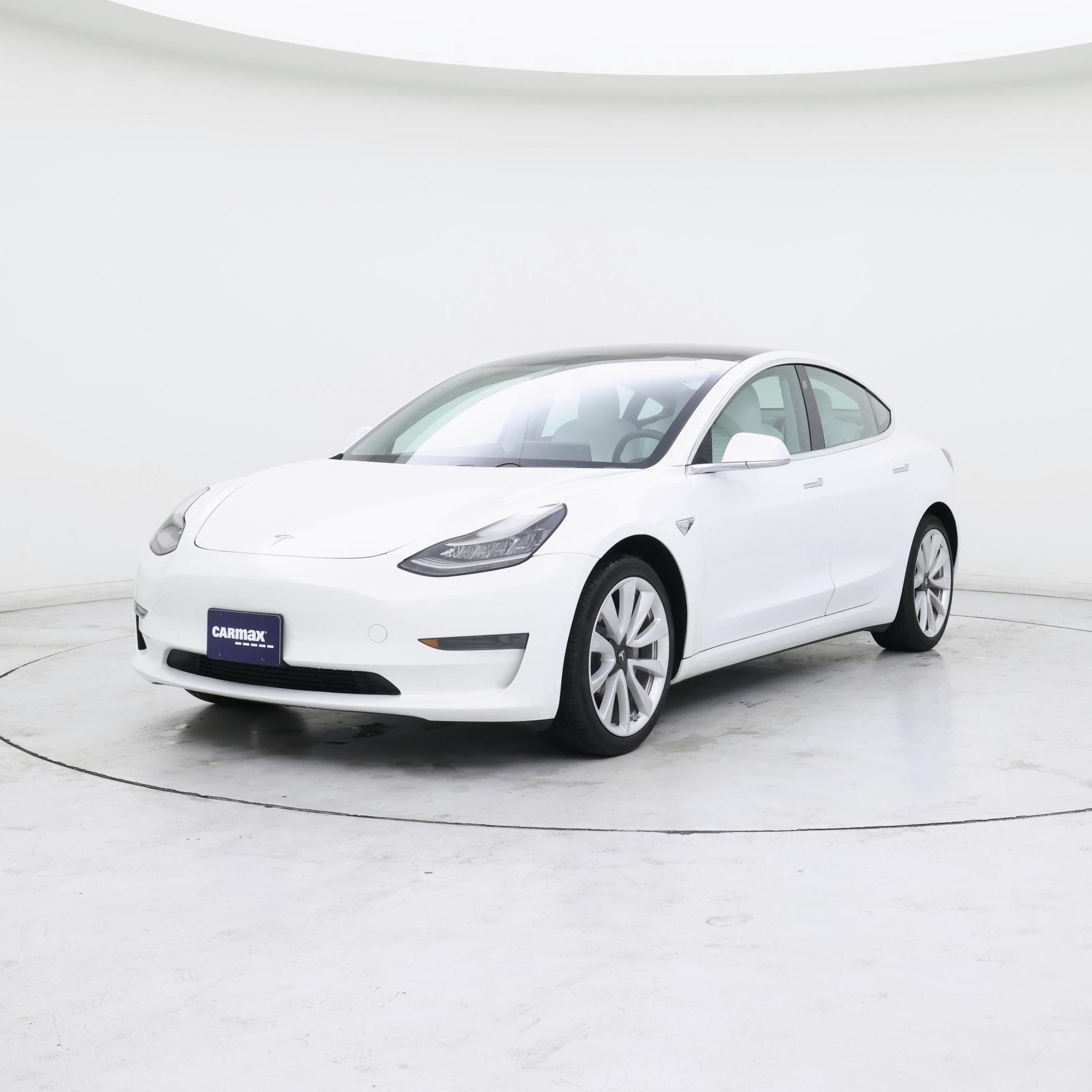 Thumbnail: 2019 Tesla Model 3 - 4
