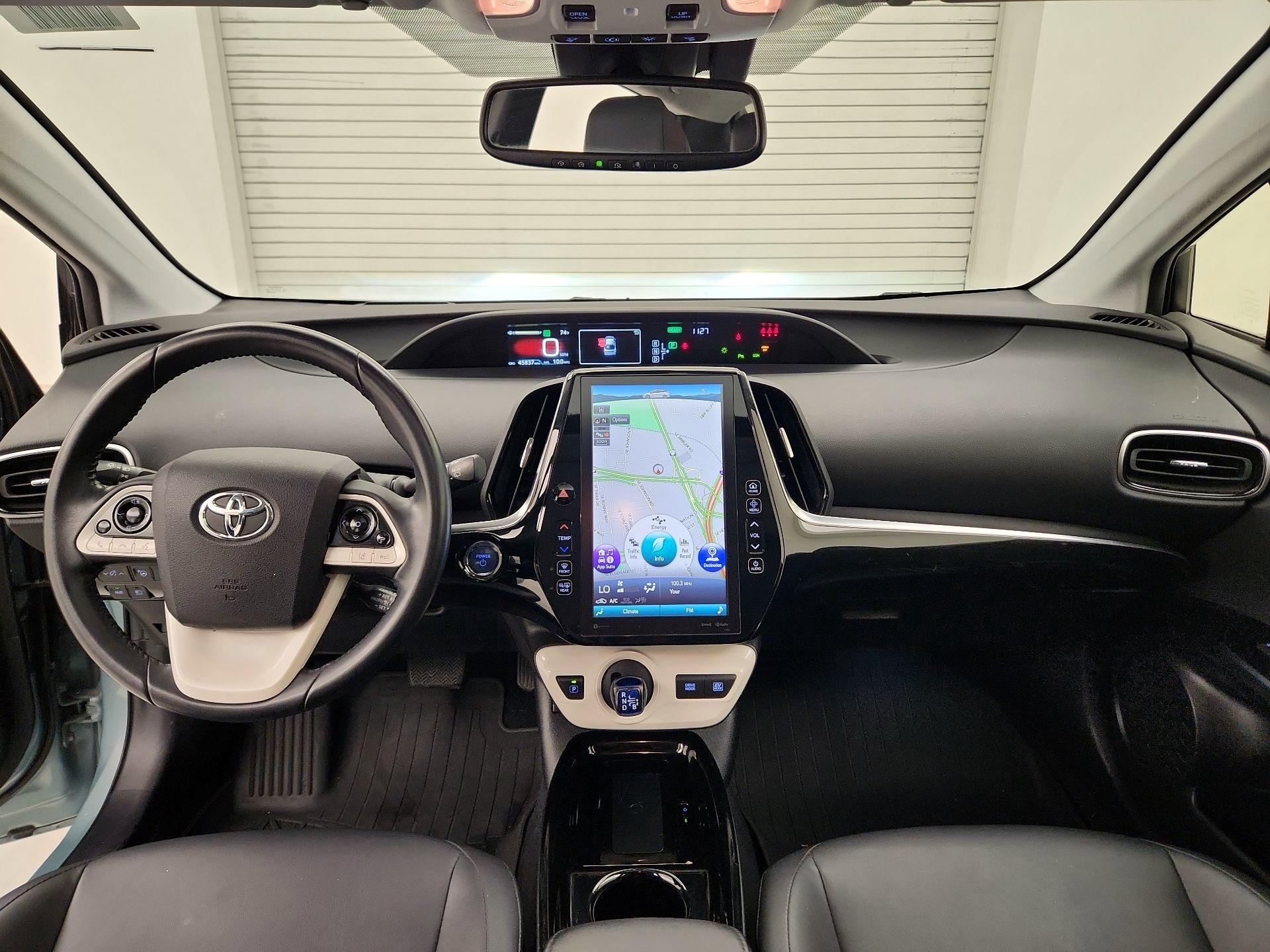 Thumbnail: 2018 Toyota Prius - 9