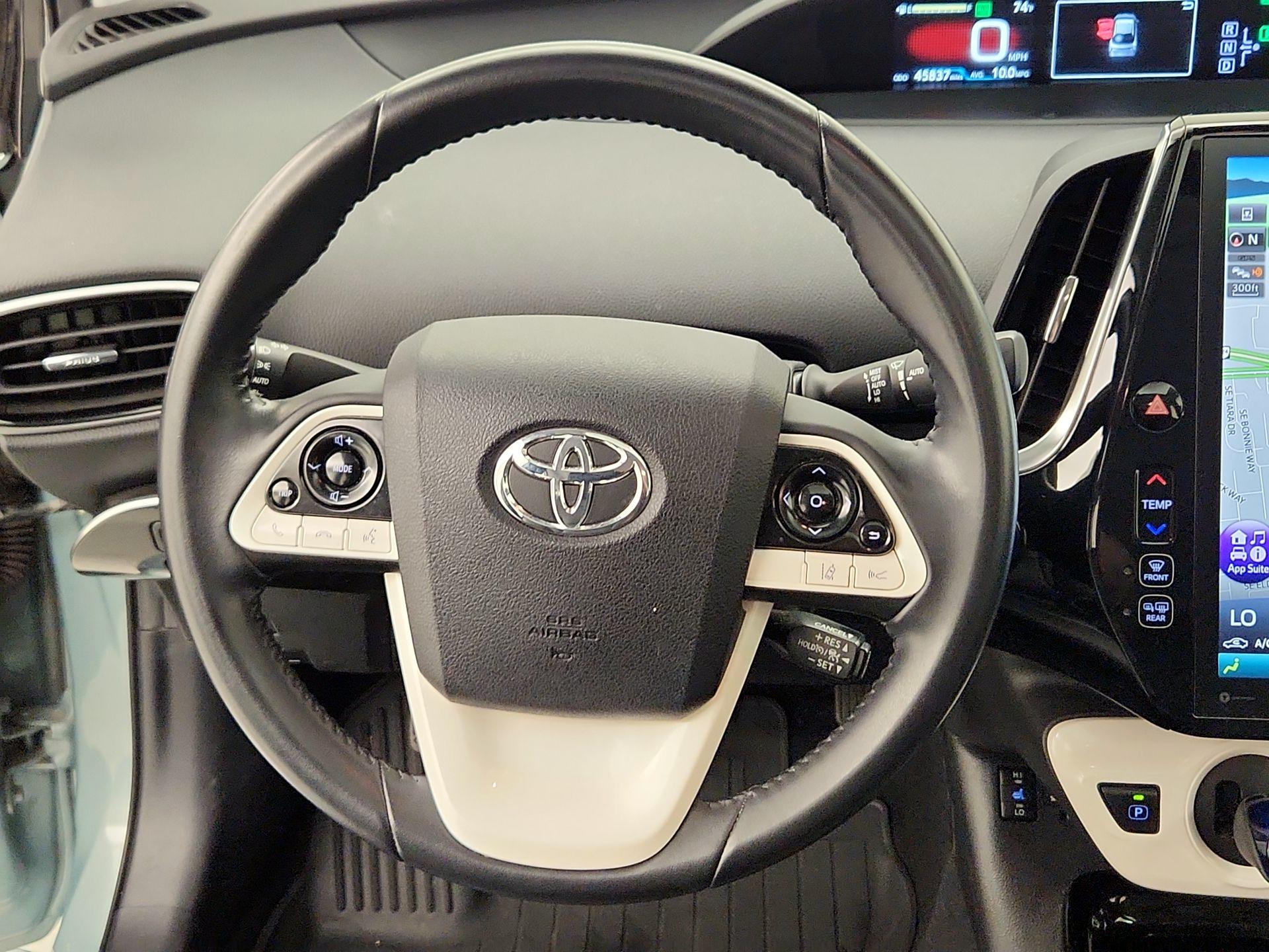 Thumbnail: 2018 Toyota Prius - 10