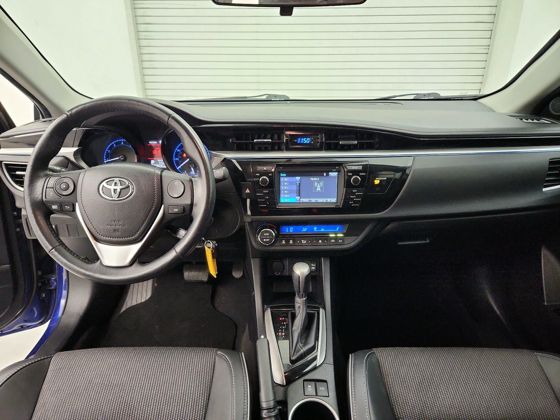 Thumbnail: 2016 Toyota Corolla - 9